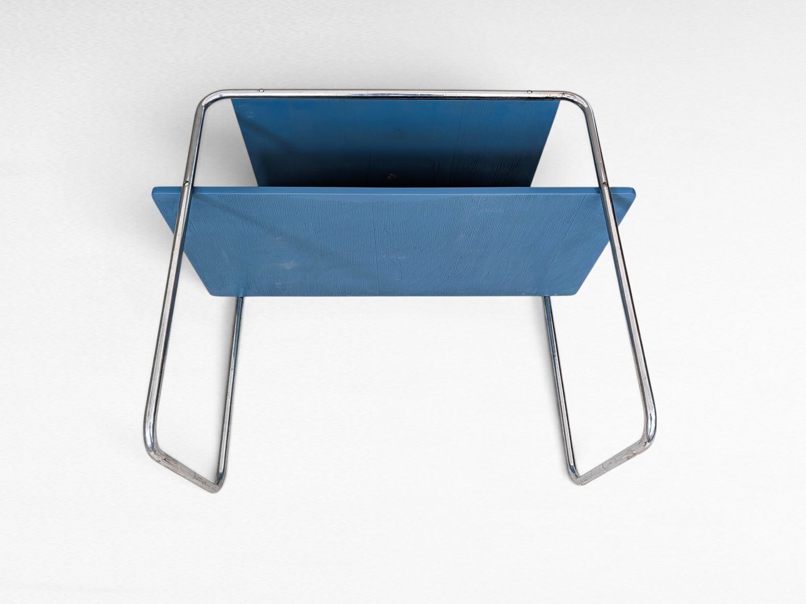 Meubels Bauhaus bijzettafel B 12 van Marcel Breuer, jaren 1930 photo