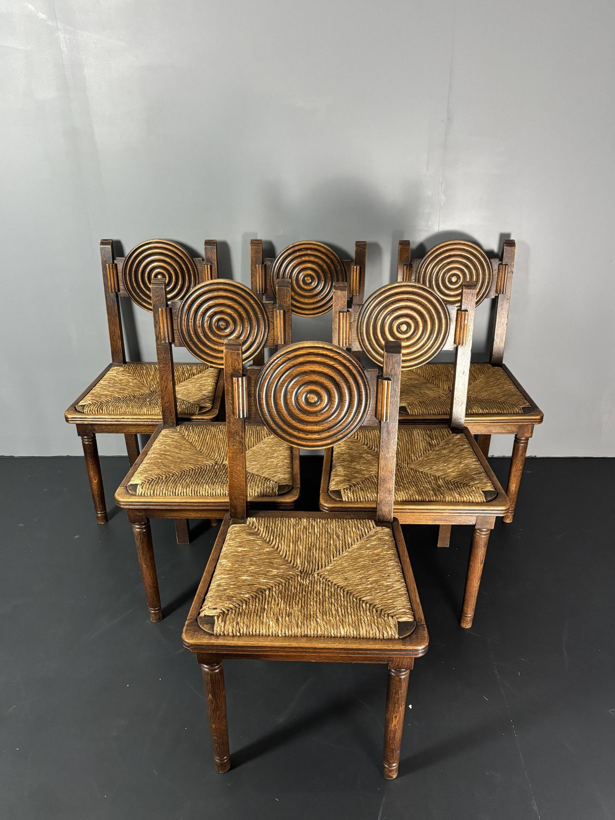 6 chaises à manger rustiques en bois, pieds tournés et assise en jonc photo vinterior