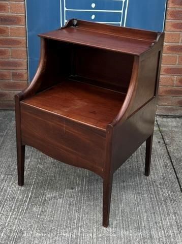 photo vintage Antique Georgian Mahogany Lancashire Commode Nightstand Bedside Cabinet C.1790