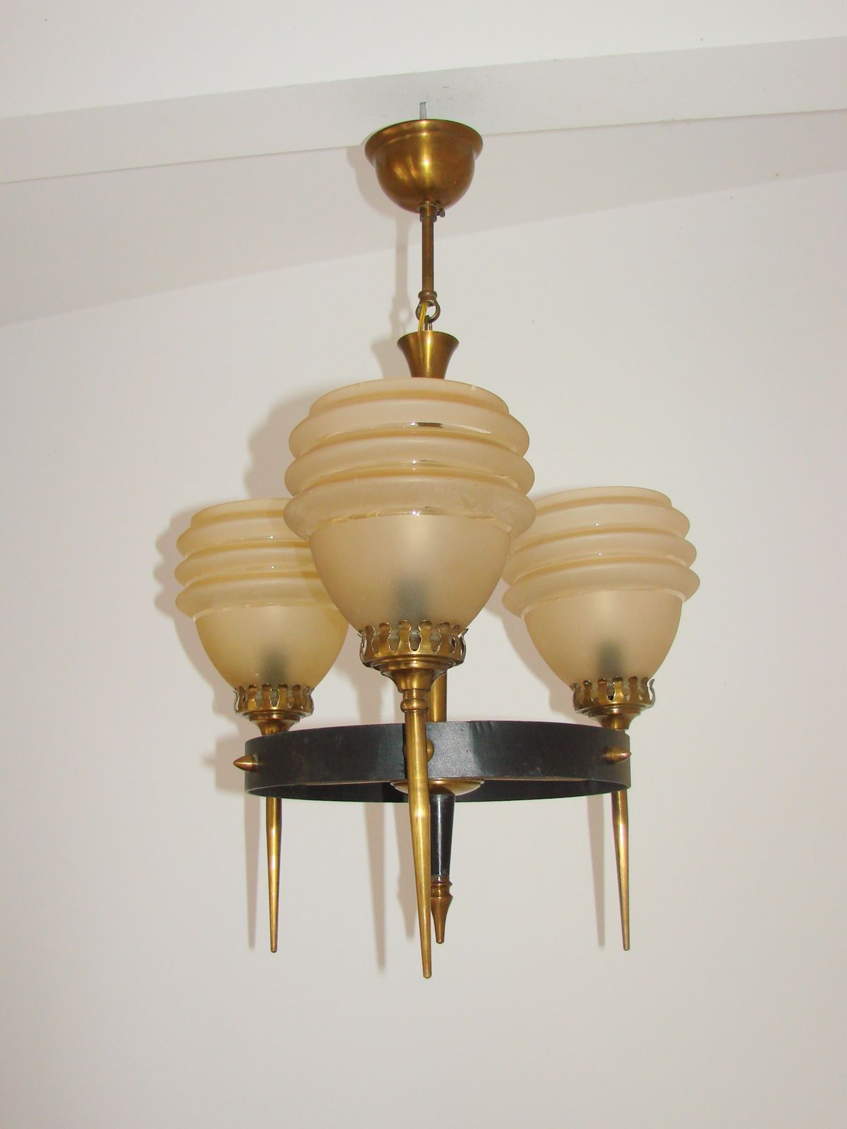 Een Kroonluchter Ca. Jaren 1960, Mid-Century Modern photo furniture