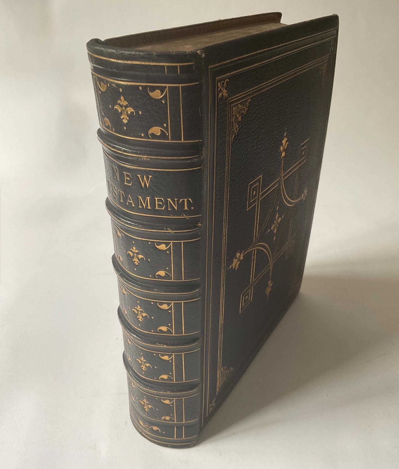 Uitzonderlijk geïllustreerd Nieuw Testament uit 1865, Renaissance-meesterwerken, bijzondere luxebinding met provenance van Myers & Co. photo Woonaccessoires
