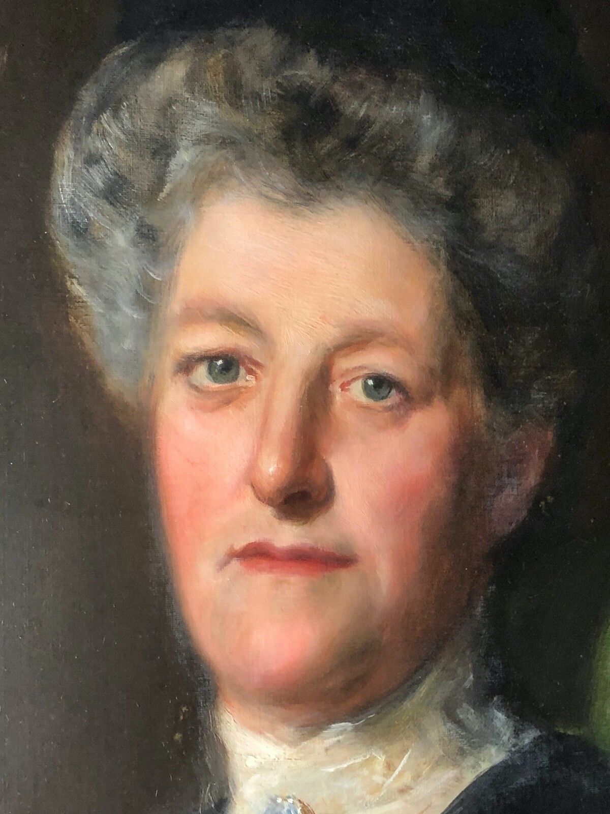 Groot laat-Victoriaans olieverfportret, toegeschreven aan John Maler Collier - dame breiend, mogelijk Lady Laing, ca. 1893-1900 photo for sale