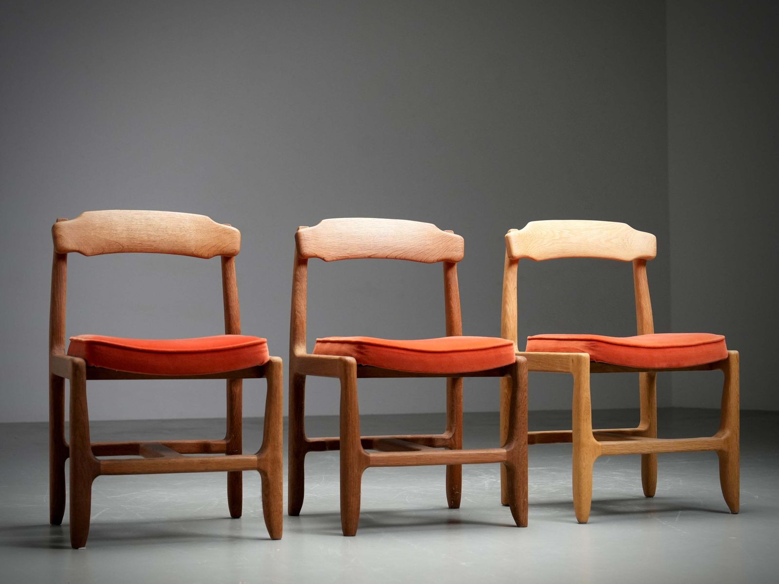 Furniture Set Of 2 Dining Chairs In Oak And Velvet By Guillerme Et Chambron, France, 1960 photo
