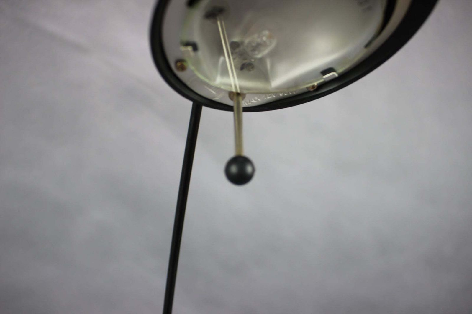 Lampe de table italienne Candy Light réglable noire, années 1990 photo vinterior