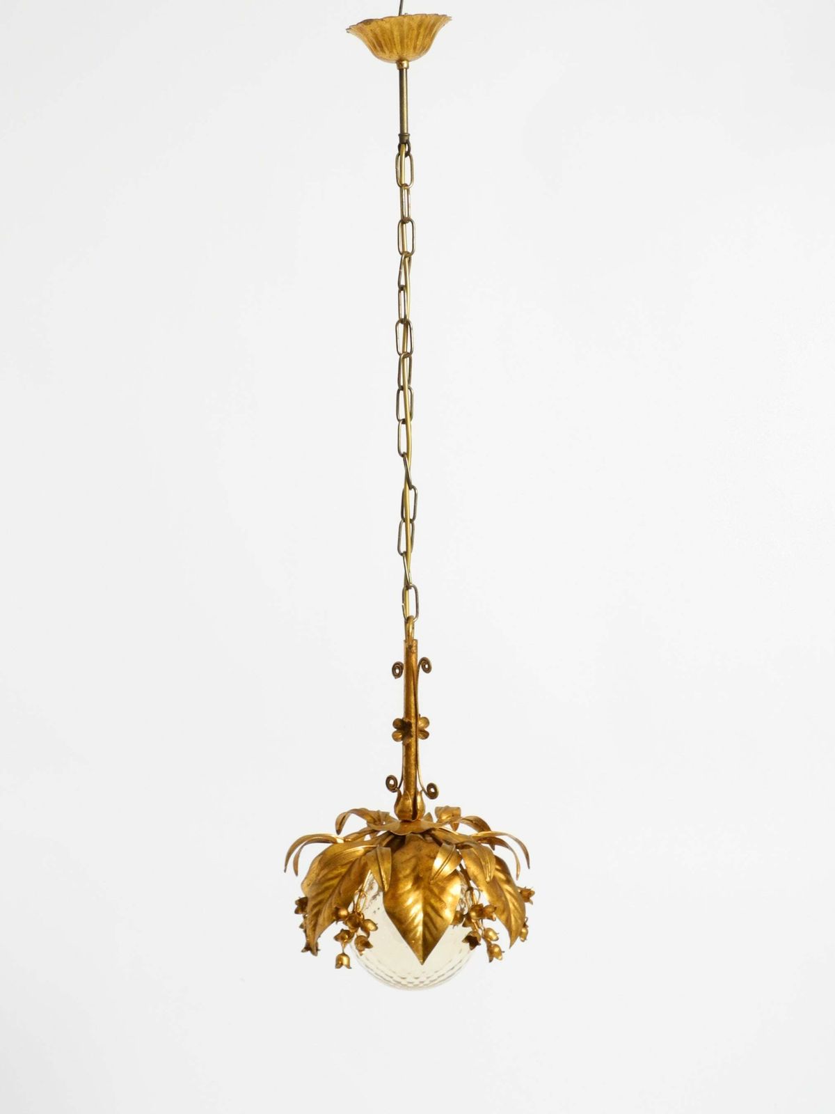 Vergulde Metalen Hanglamp uit de Jaren 1970 met Glazen Bol van Hans Kögl photo 1265.0