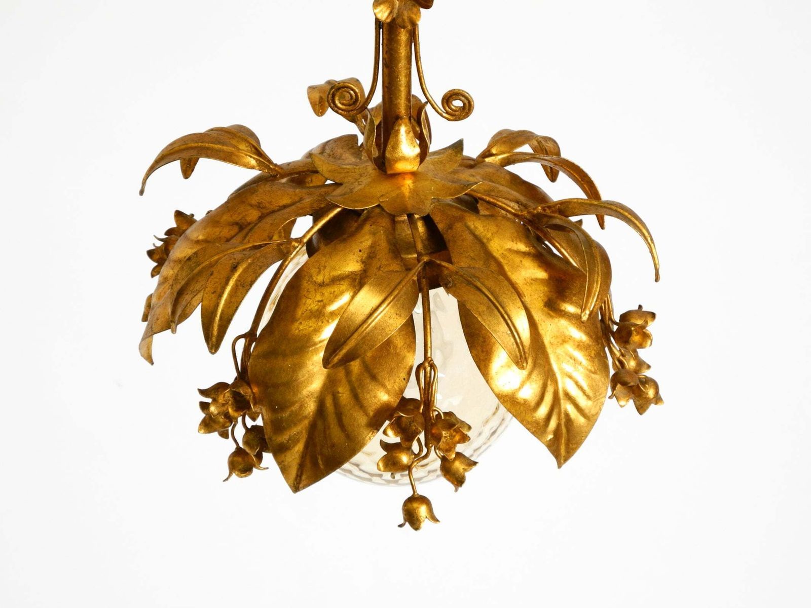 Verlichting Vergulde Metalen Hanglamp uit de Jaren 1970 met Glazen Bol van Hans Kögl photo