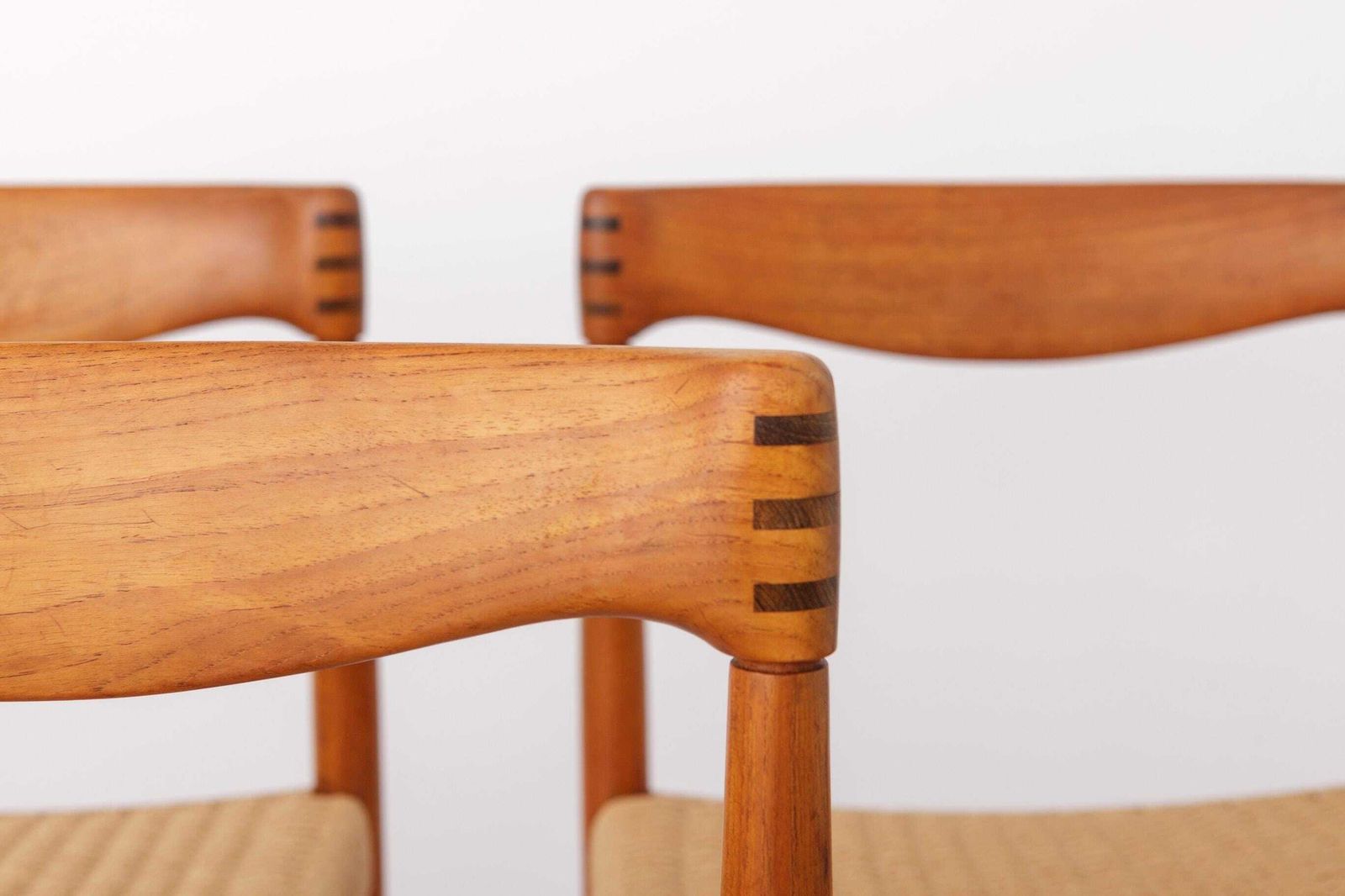 Set van 4 H.W. Small teakhouten eetkamerstoelen voor Bramin, Deens mid-century modern, jaren 1960-70 photo for sale