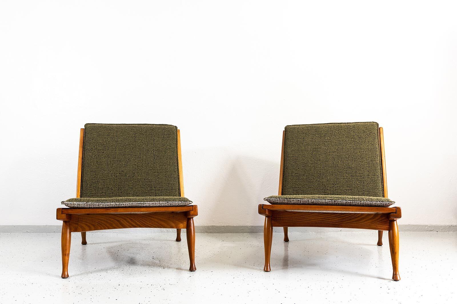 photo furniture Mid Century Armchairs By Marian Grabinski, Kfm, Poland, 1960s