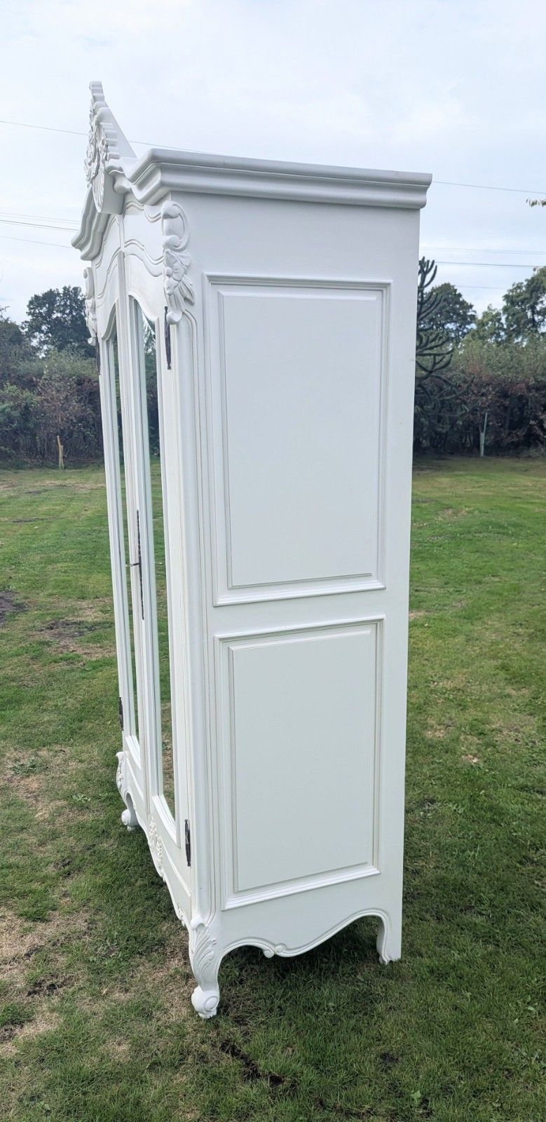 1226.0 Armoire française peinte, livraison disponible 0373 photo