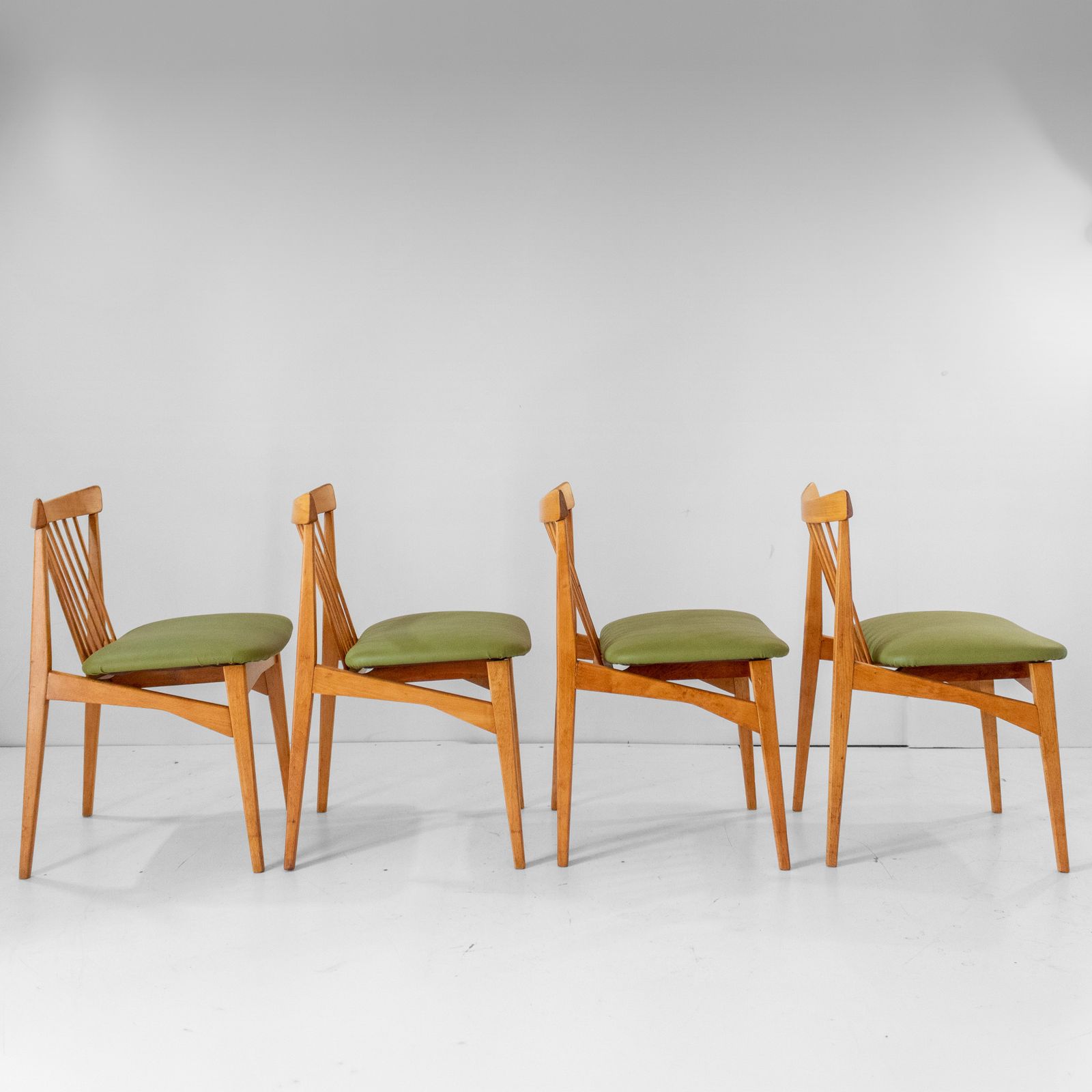 Four Mid Century Modern Italian Wood Dining Chairs In The Style Of Ico Parisi photo 3800.0