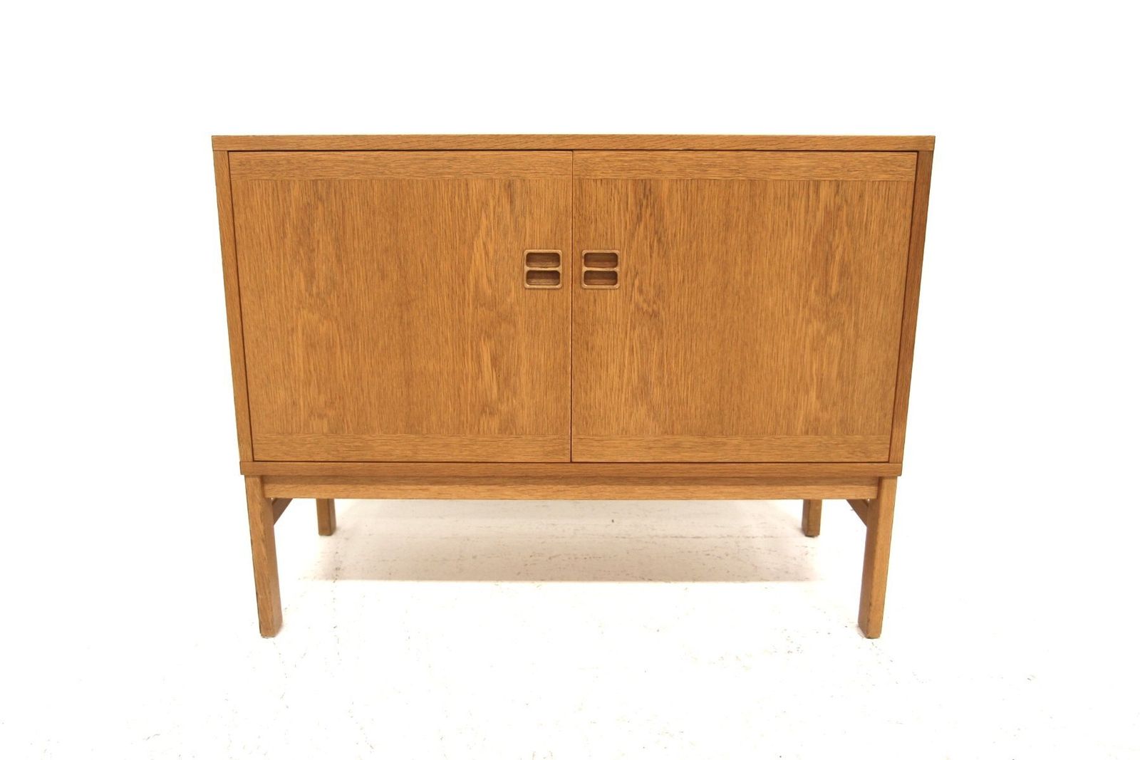 Scandinavian Oak Chest Of Drawers, Sweden, 1960 photo furniture