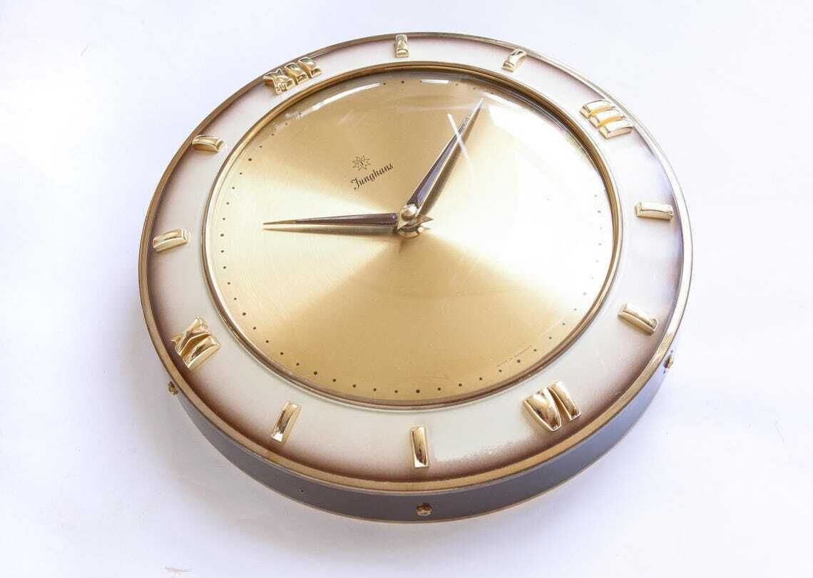 Junghans wandklok jaren 1950 mid-century modernisme Duitsland art deco stijl photo furniture