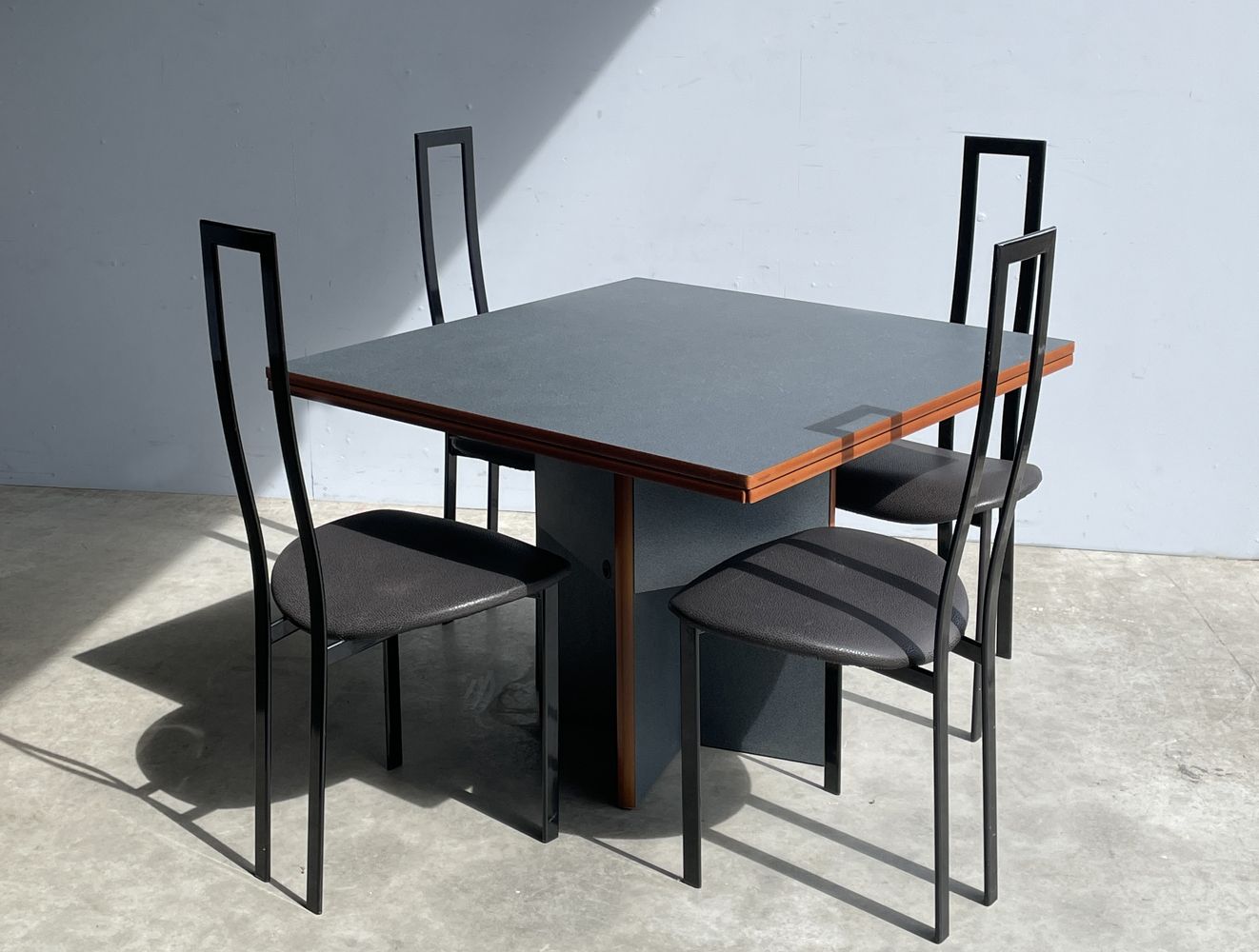 photo vintage Postmodern Italian Dining Chairs, Cattelan, 1980s