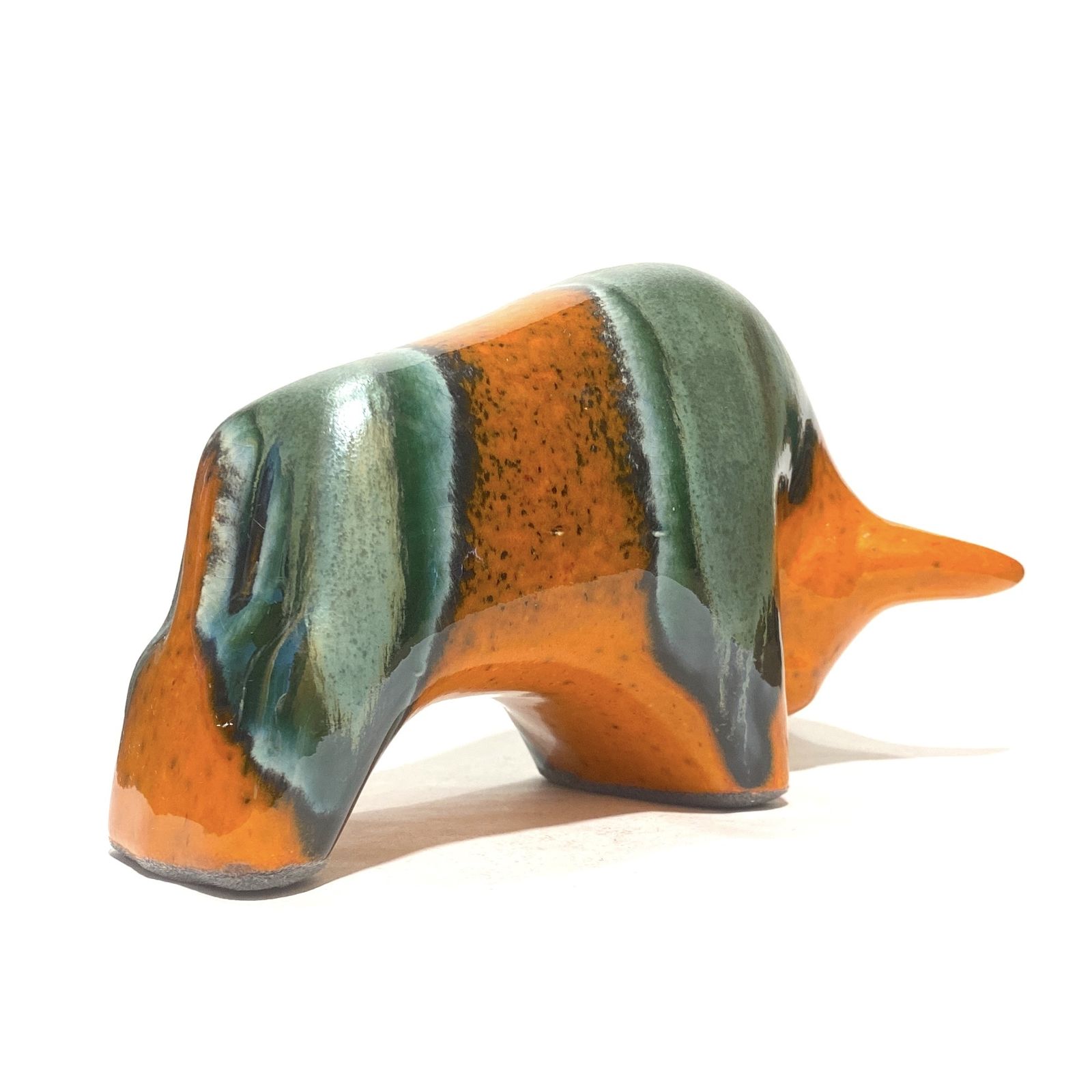 Otto Keramik stier in oranje Peru-glazuur, West German Pottery stijl sculptuur photo for sale