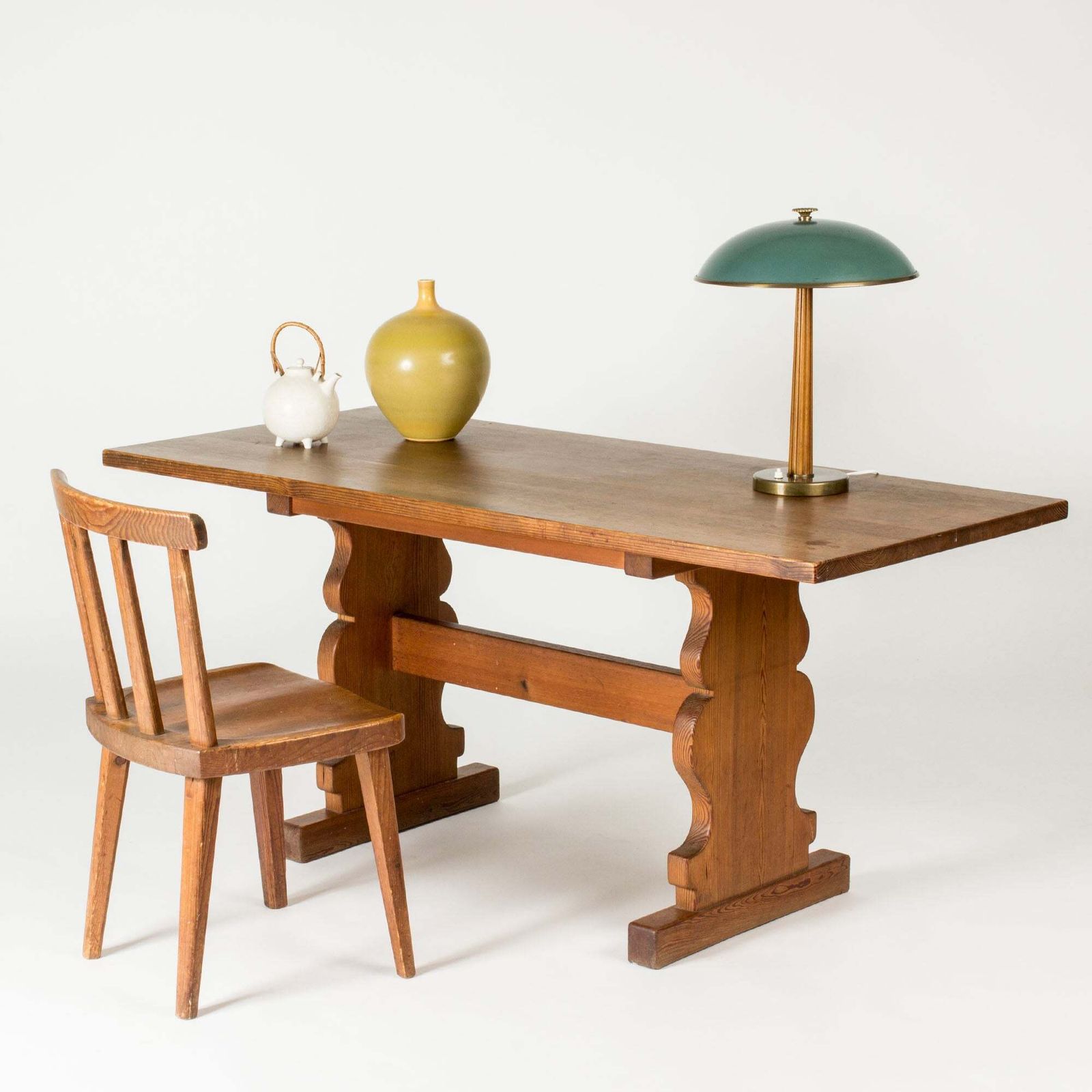 photo for sale Table à manger ou bureau en pin par Carl Malmsten, Suède, années 1930