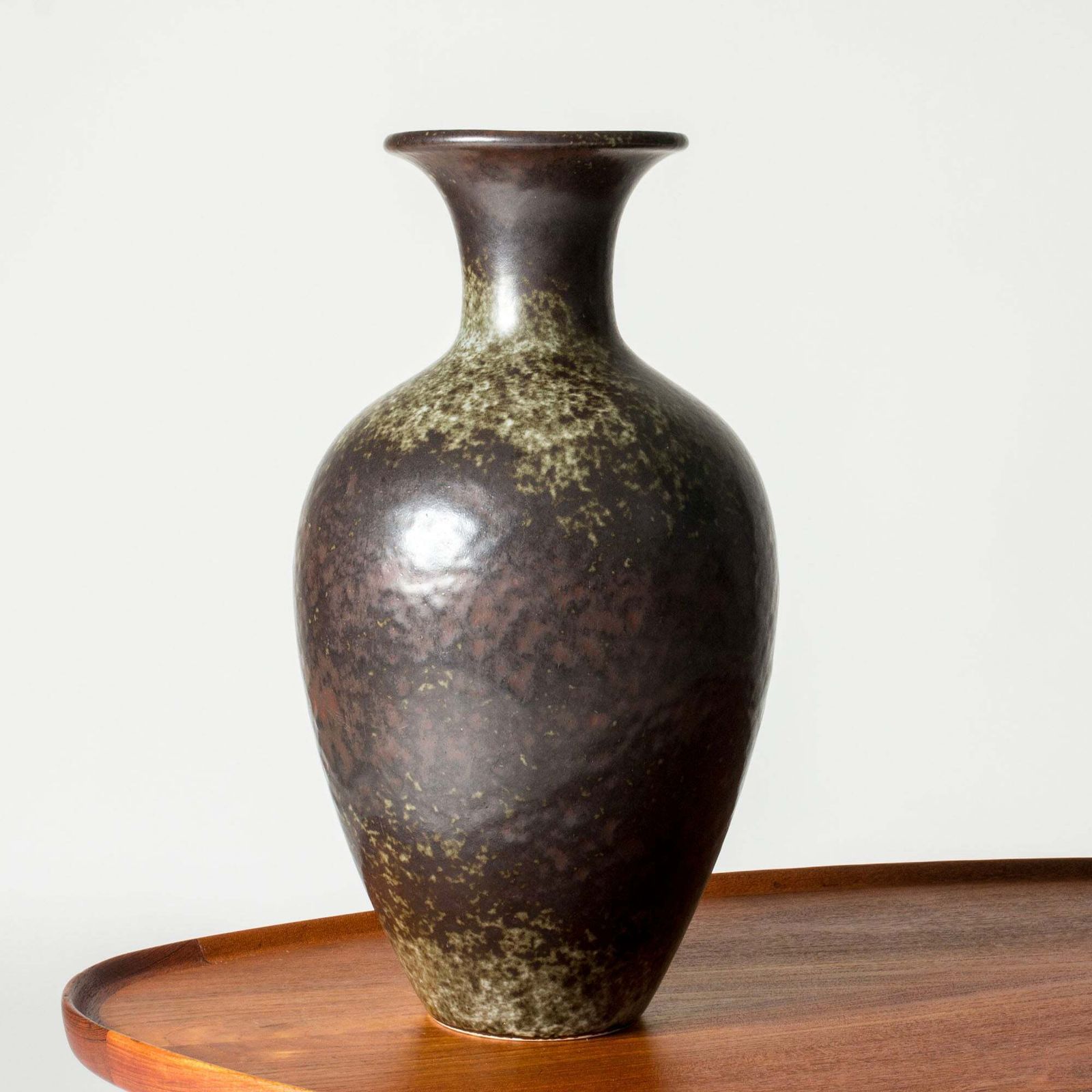 Vintage Mid-Century Stoneware Vloervaas van Gunnar Nylund, Zweden, jaren 1940 photo furniture