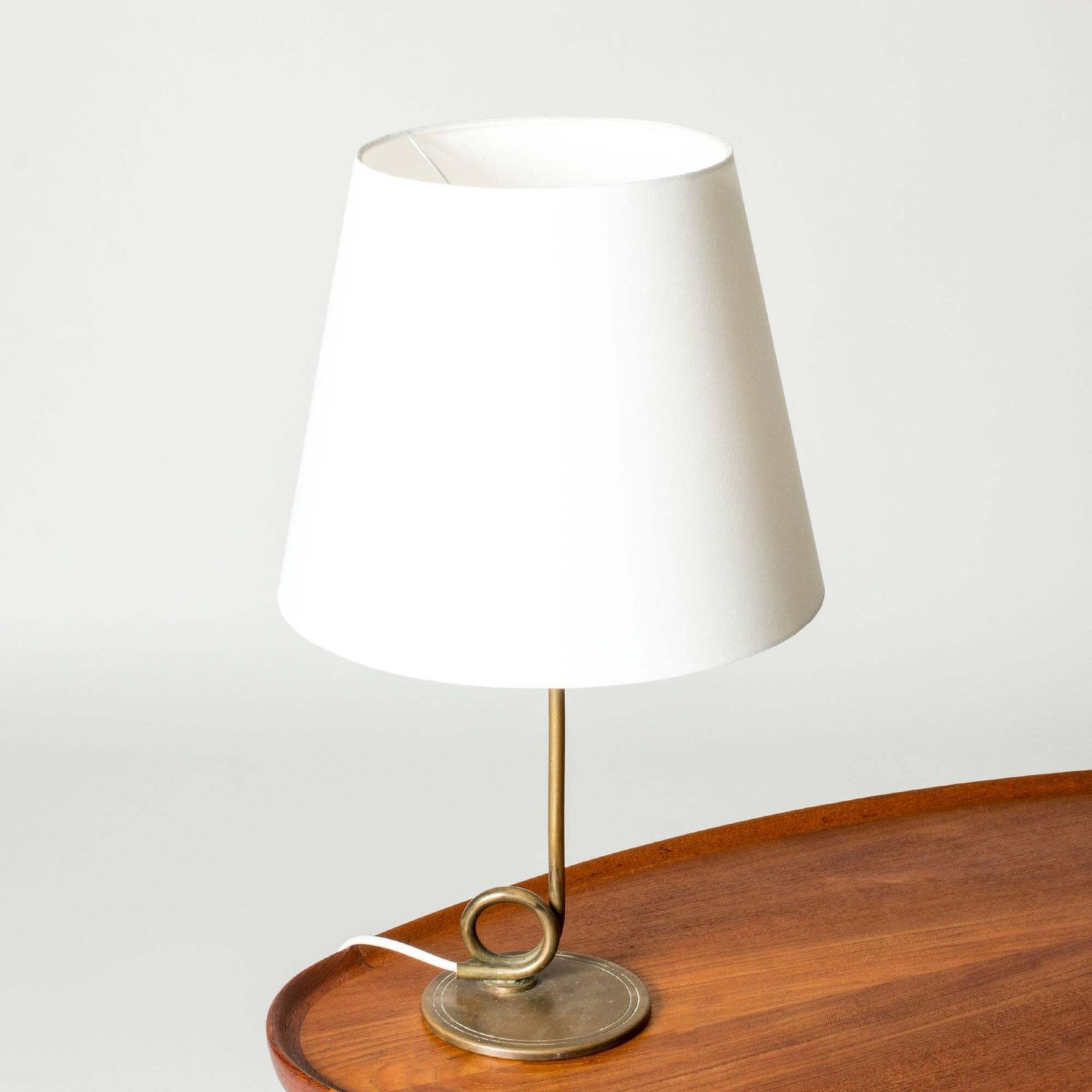 Swedish Modern Messing Tafellamp, Zweden, jaren 1940 photo furniture