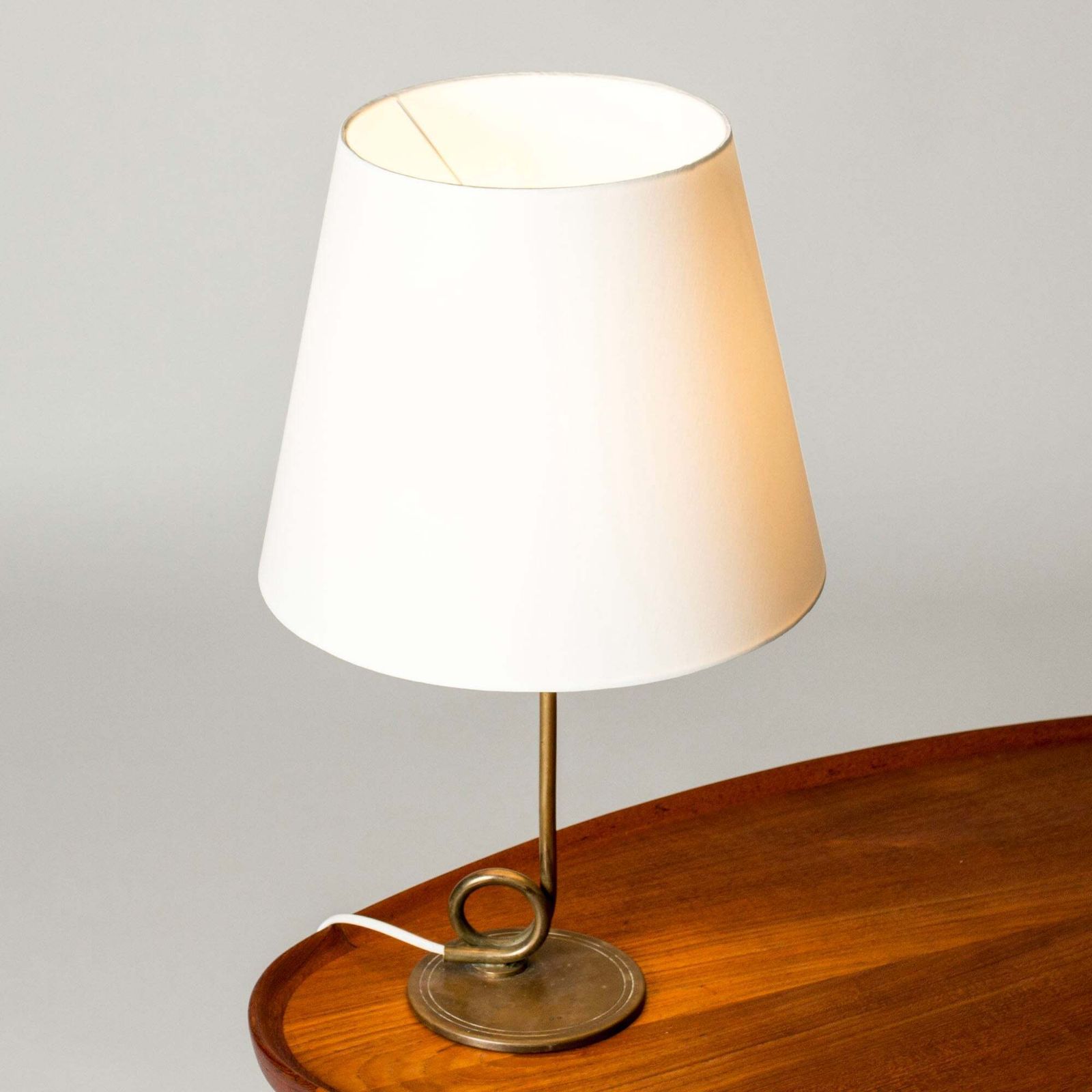 Swedish Modern Messing Tafellamp, Zweden, jaren 1940 photo for sale