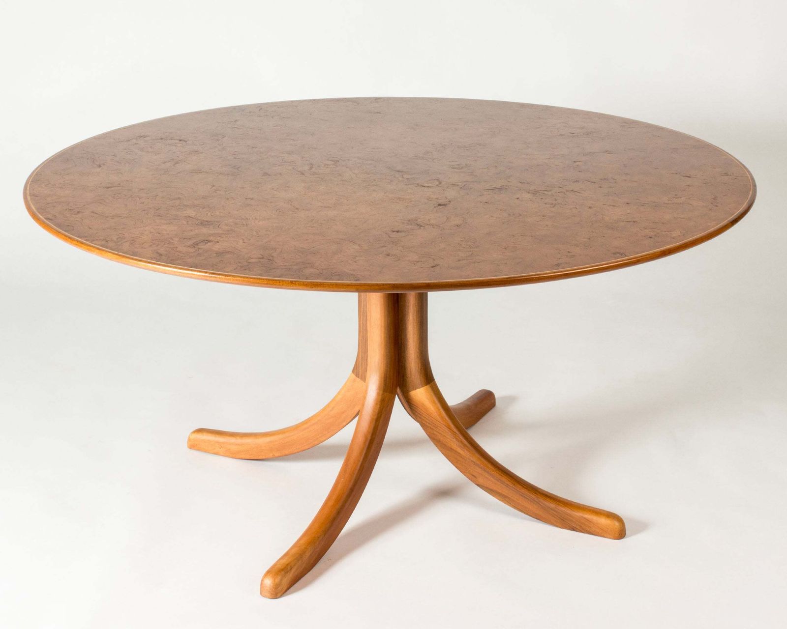 Swedish Midcentury Walnut Dining Table By Josef Frank, Firma Svenskt Tenn, 1950s photo for sale