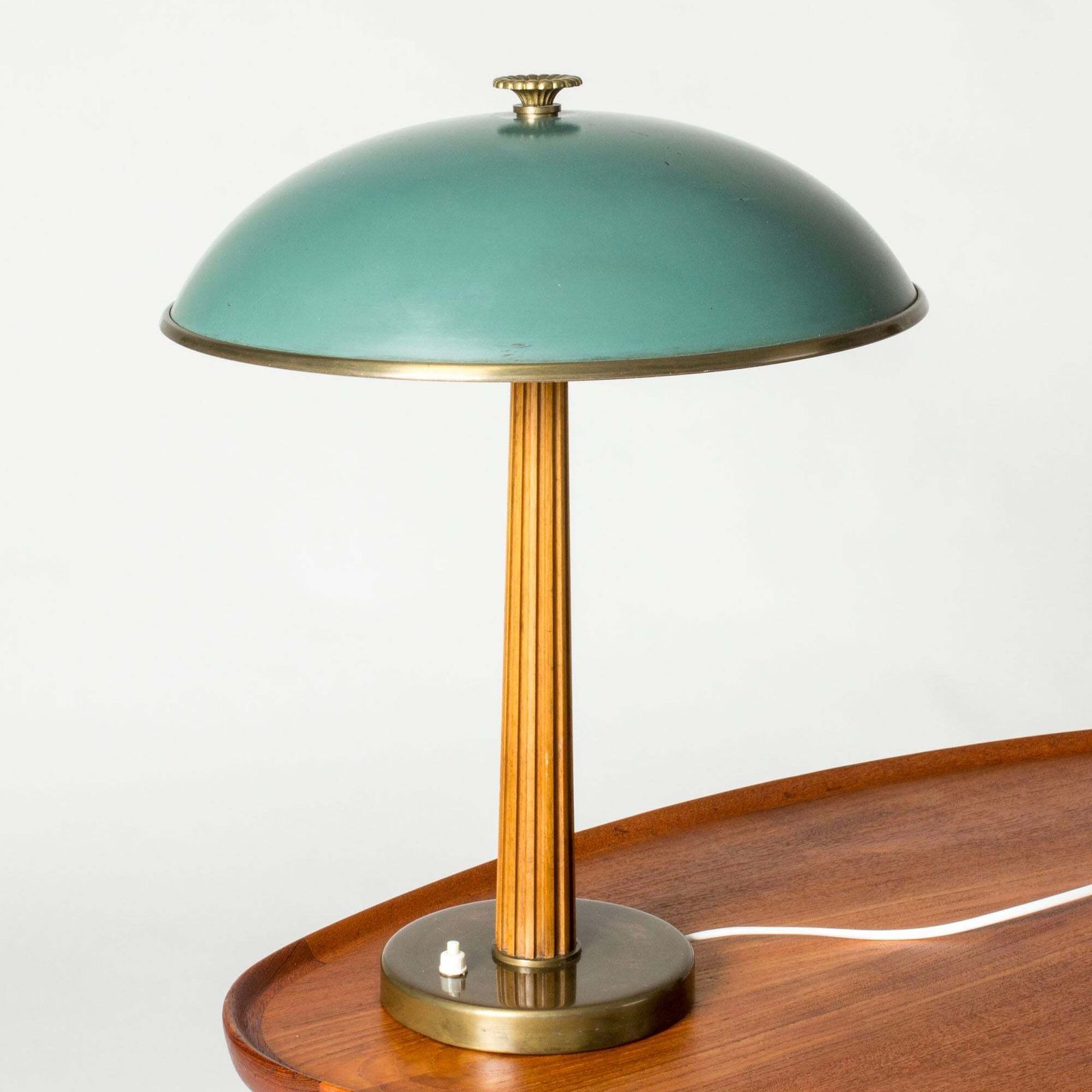 Lampe de table moderne suédoise par Erik Tidstrand, Nordiska Kompaniet, Suède, années 1930 photo for sale