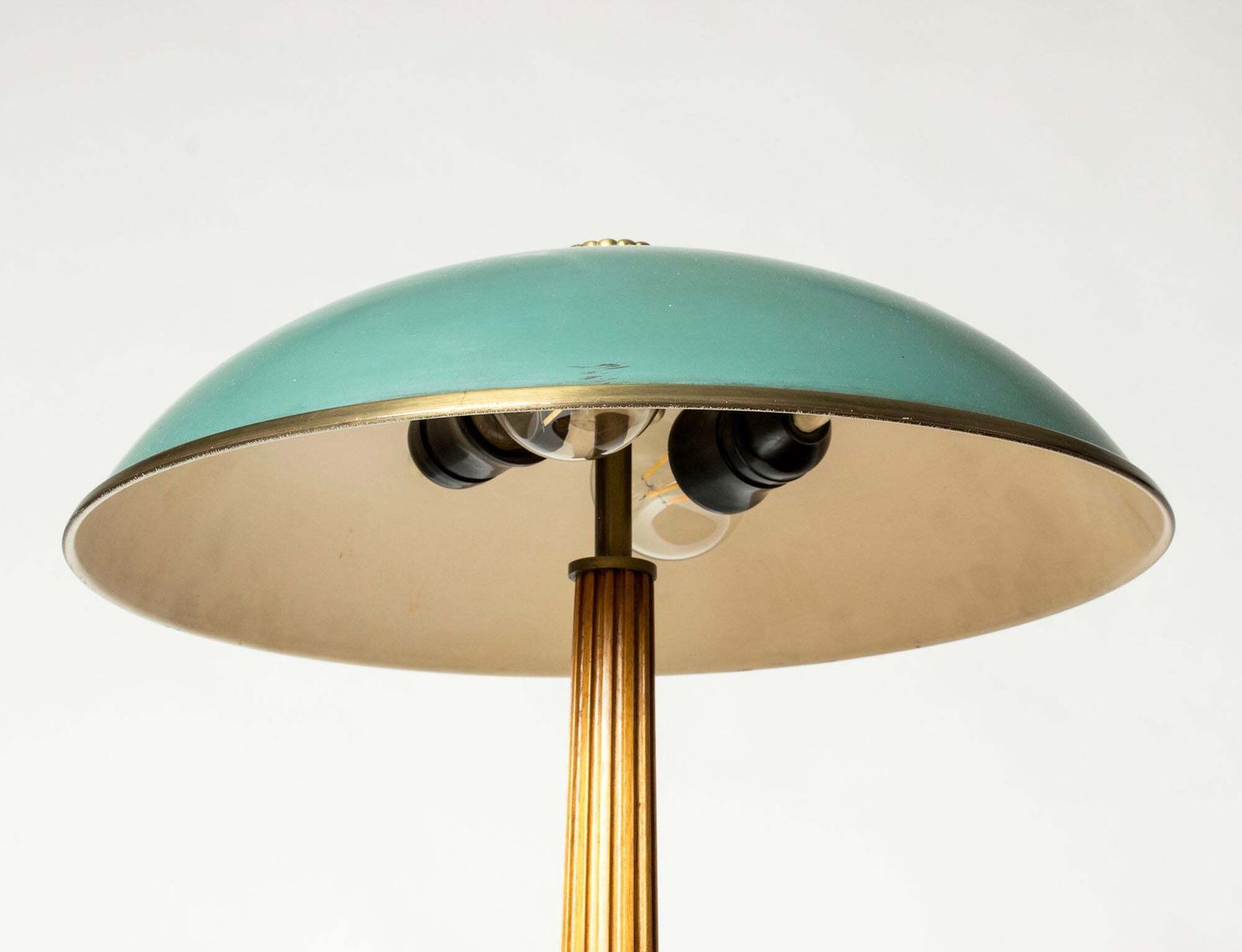 Lampe de table moderne suédoise par Erik Tidstrand, Nordiska Kompaniet, Suède, années 1930 photo vinterior