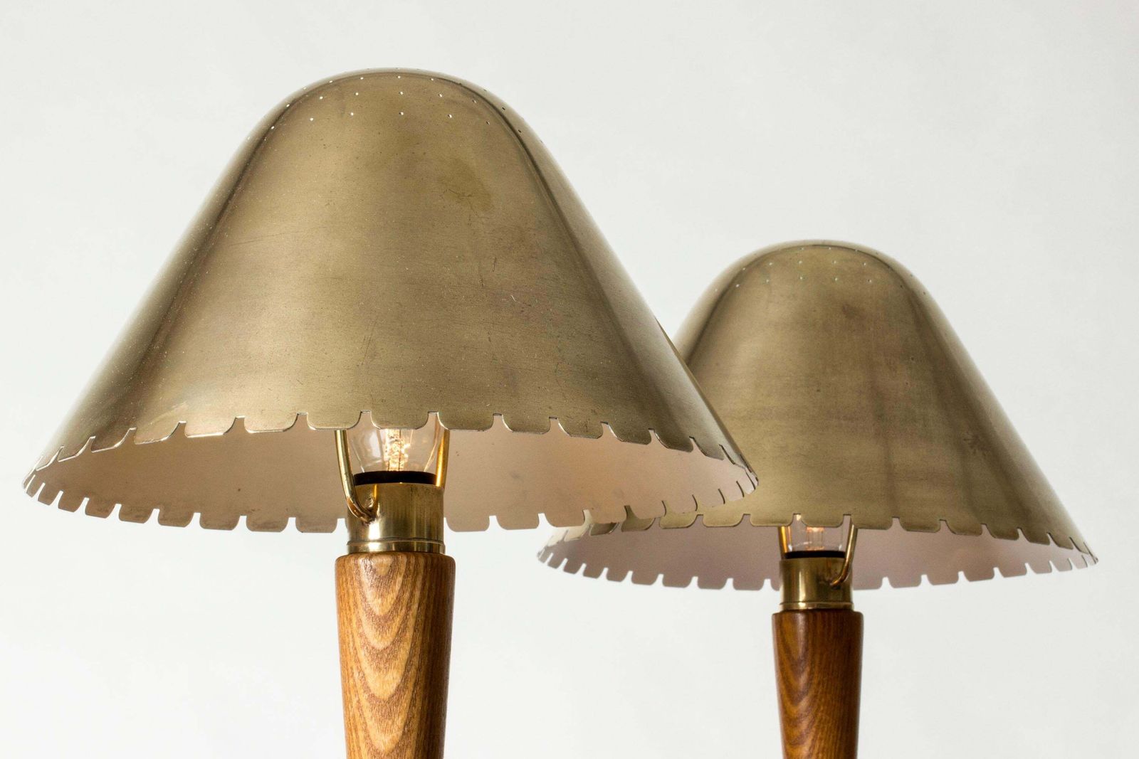 Swedish Modern messing tafellampen van Harald Notini, Böhlmarks, Zweden, jaren 1940 photo buy