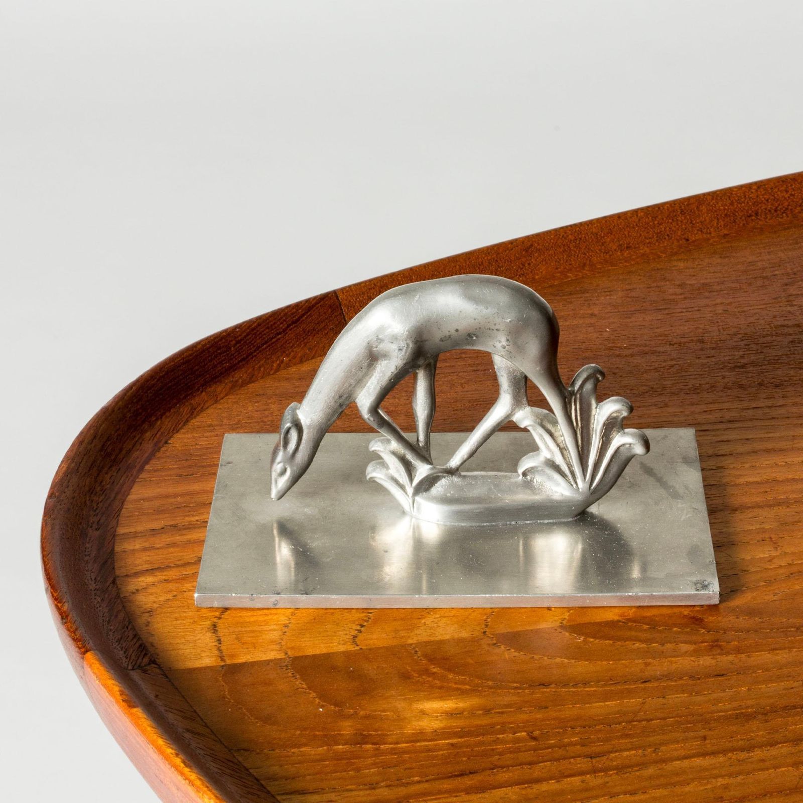 Sculpture en étain Swedish Grace, Ystad Metall, 1930 photo furniture