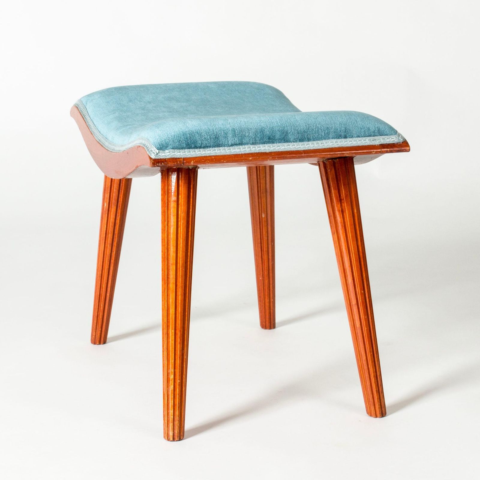 Swedish Modern kruk, jaren 1940 photo 1244.0