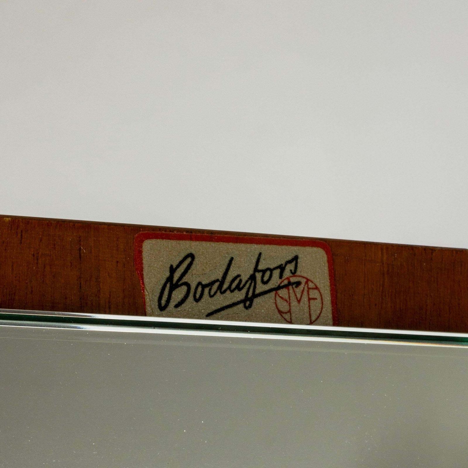 11128.0 Coiffeuse suédoise moderne en acajou, par Axel Larsson, années 1940 photo