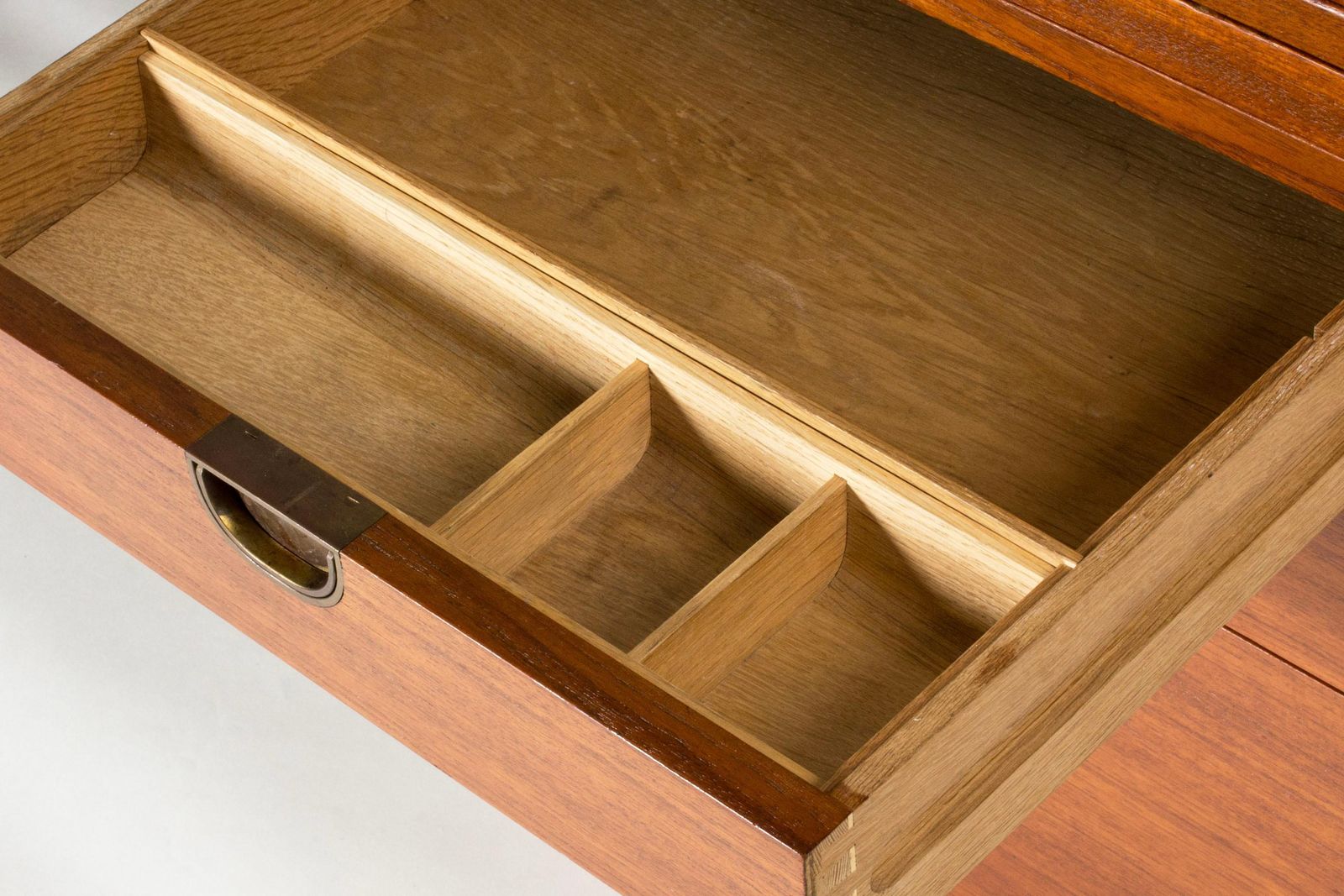 9032.0 Teakhouten bureau van Børge Mogensen, Scandinavisch Modern, Denemarken, ca. jaren 1950 photo