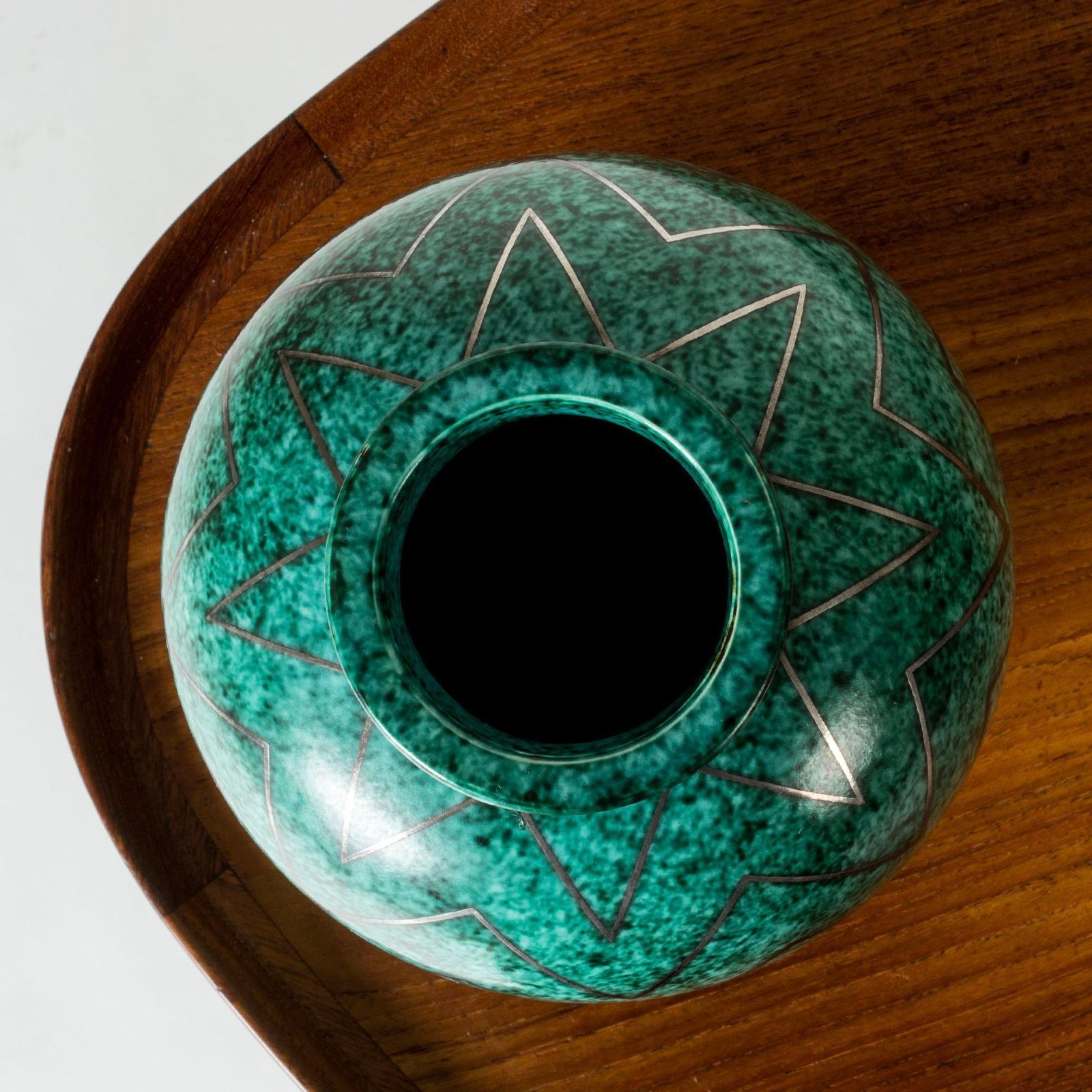 Stoneware "Argenta" vaas van Wilhelm Kåge, Gustavsberg, Zweden, 1937 photo vinterior