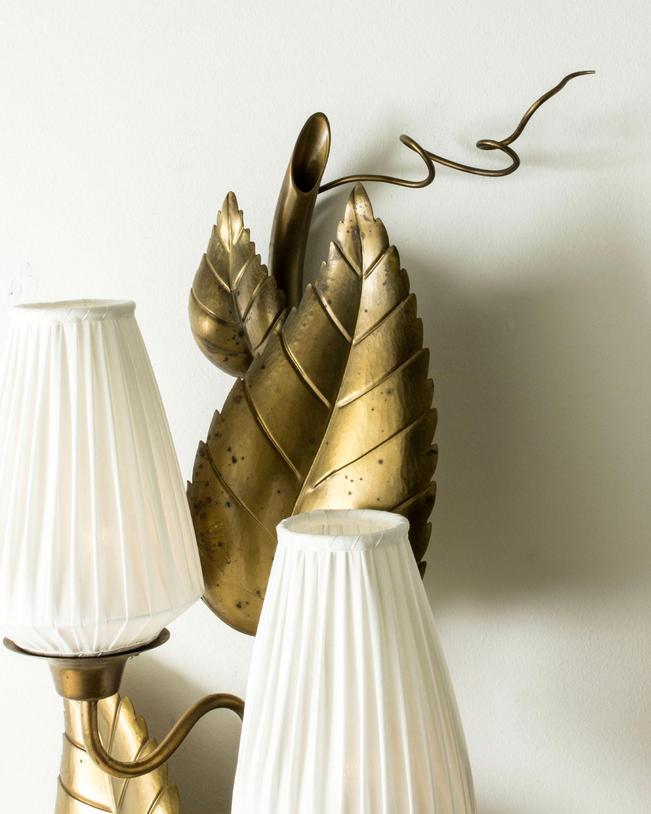 Scandinavian Modern Wall Light By Hans Bergström, Brass, 1940s photo vinterior