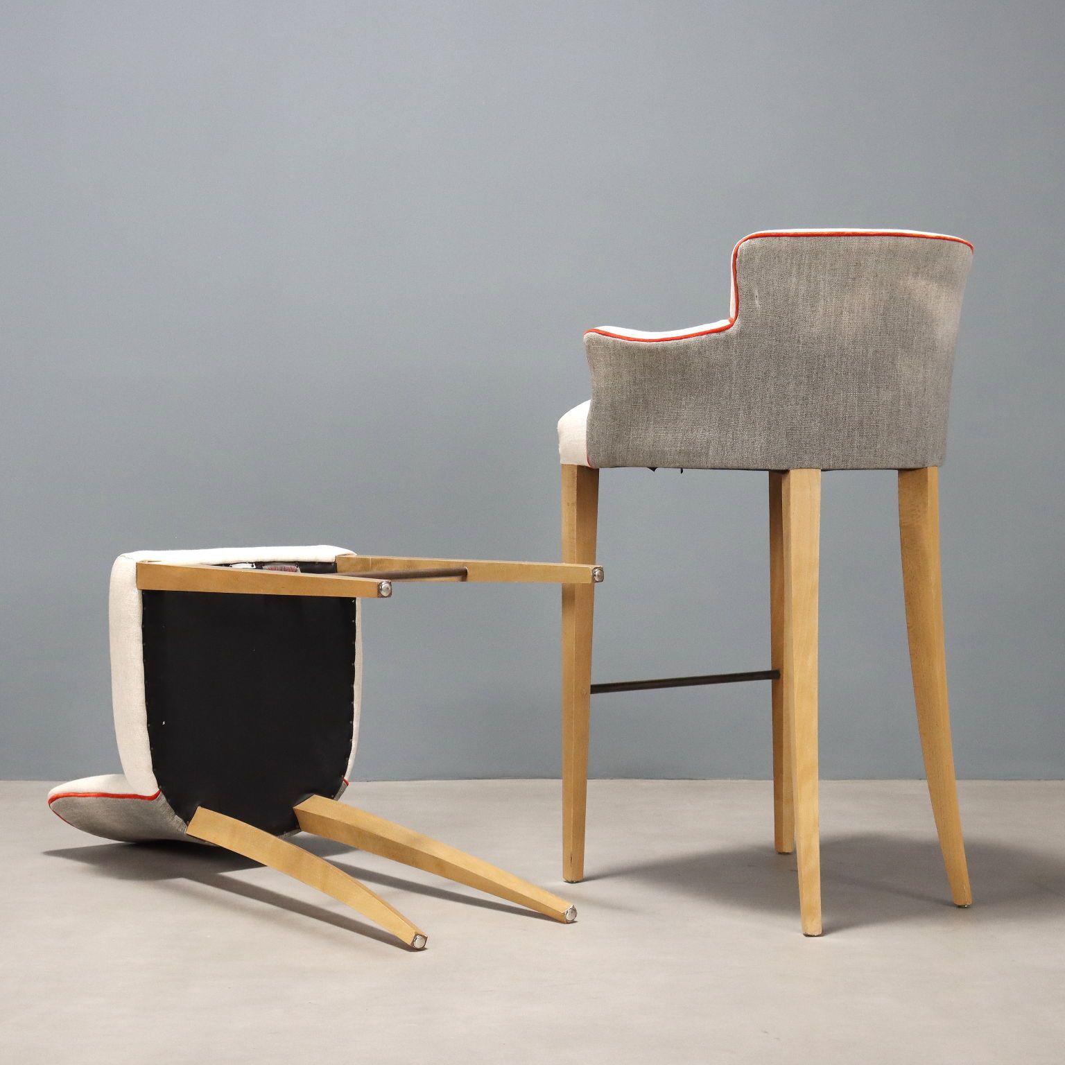 photo vinterior Set Of Eight English Stools By William Yeoward