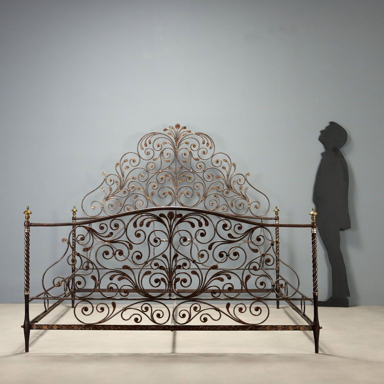 Antiek Tweepersoonsbed Smeedijzer Genua Italië XVIII Eeuw photo furniture