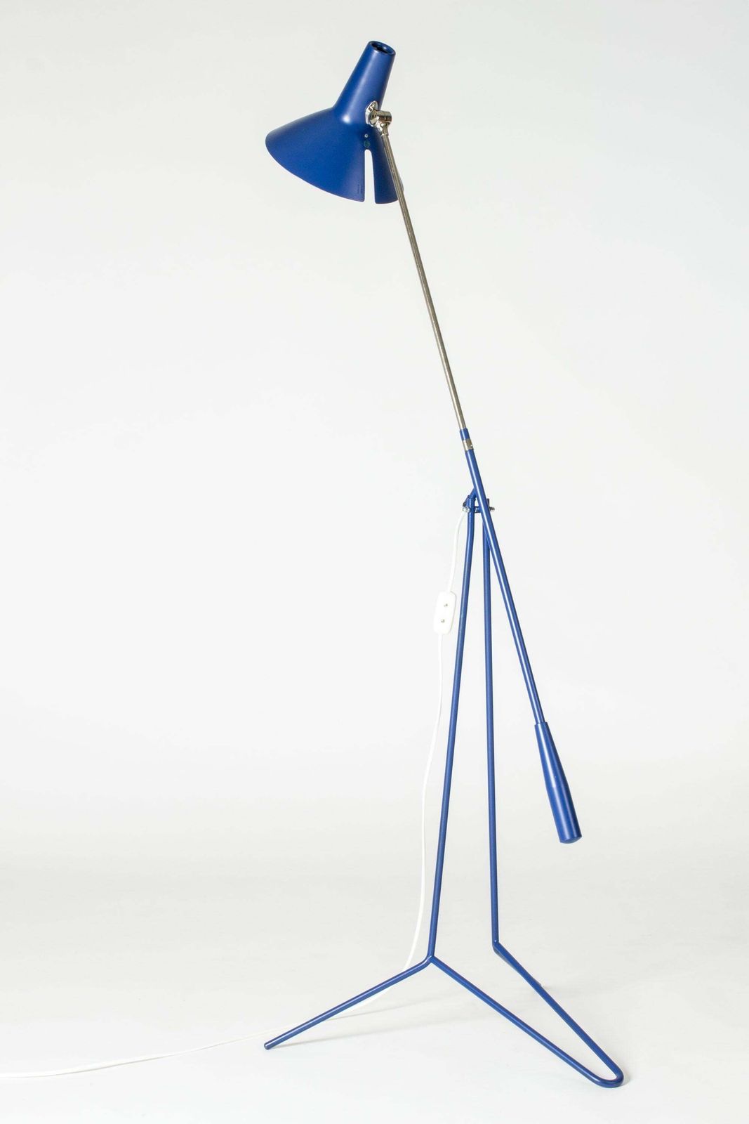 photo furniture Vintage Modernist Vloerlamp, Asea, Sweden, 1950s