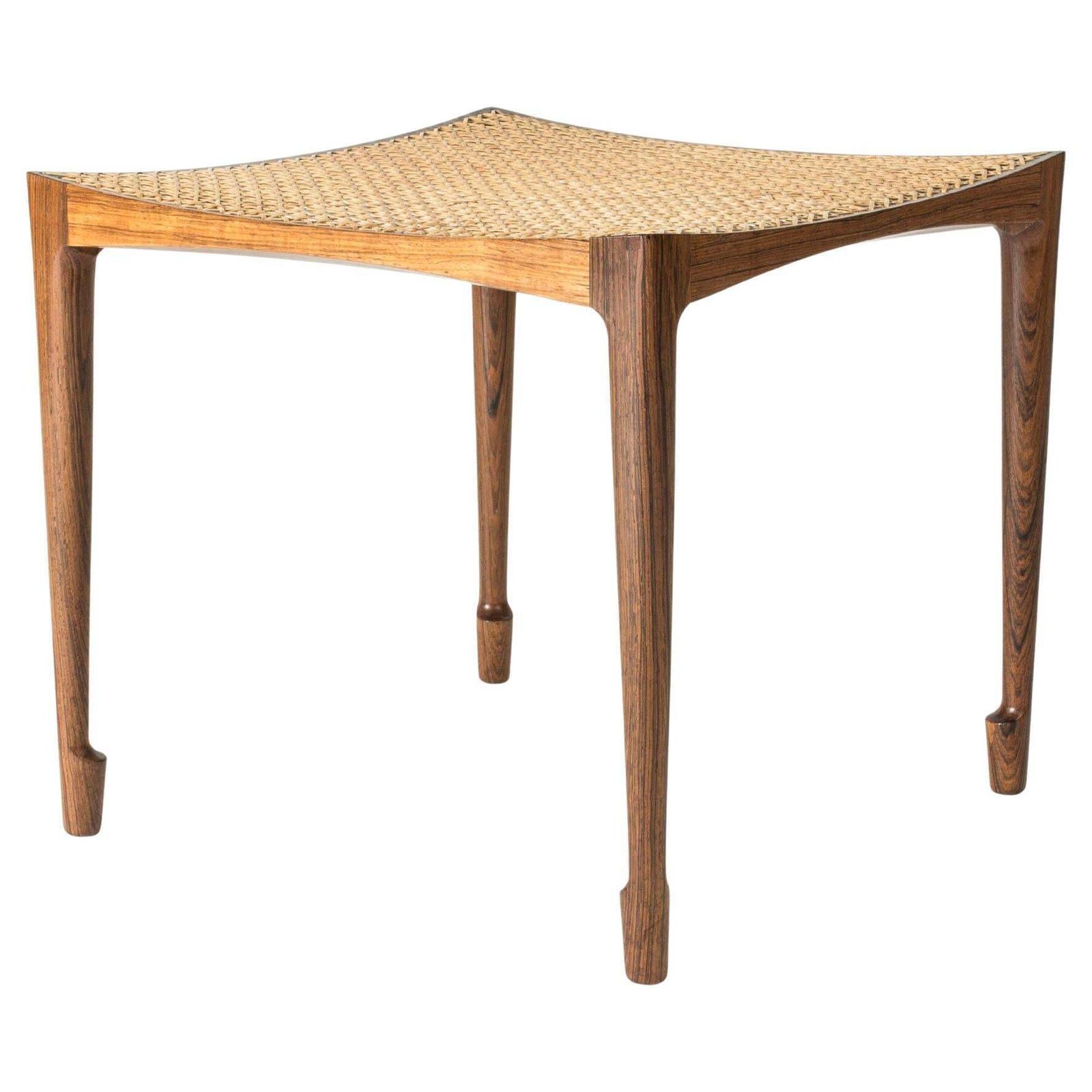 Tabouret scandinave moderne en rotin par Bernt Petersen, Danemark, années 1950