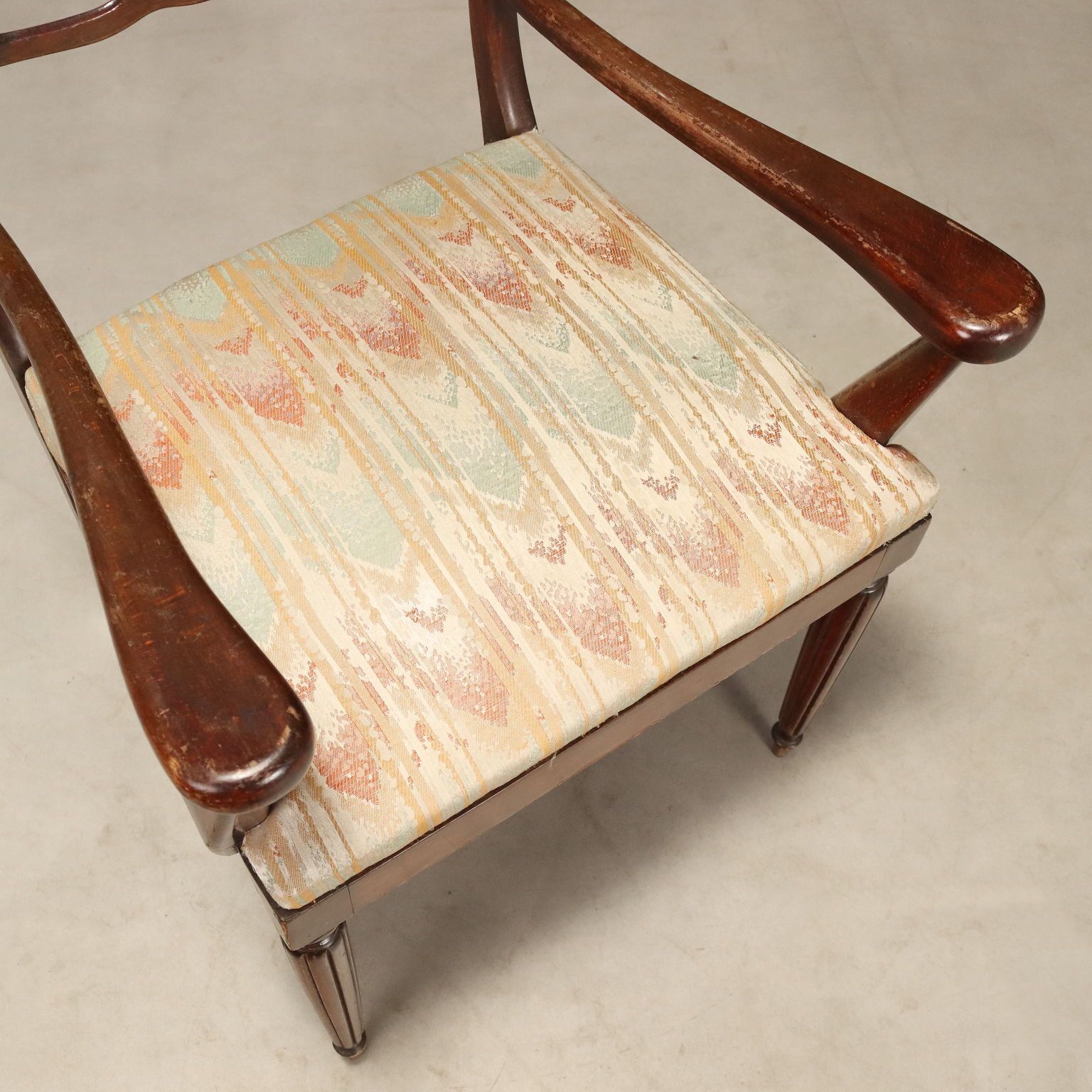 Kleine Fauteuil in Mahoniekleurig Gebeitst Beukenhout photo buy