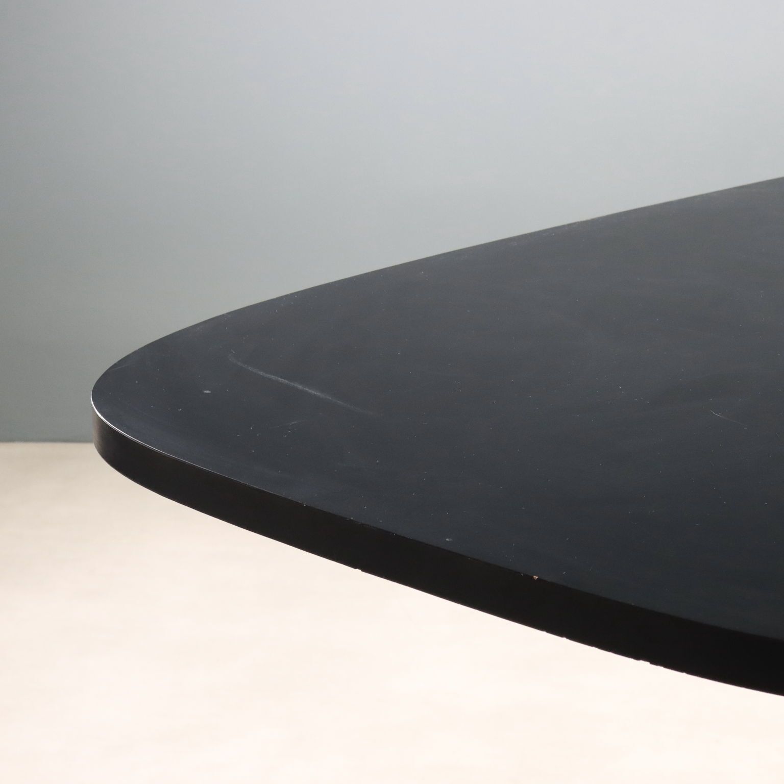 Grande table par Charles et Ray Eames photo for sale