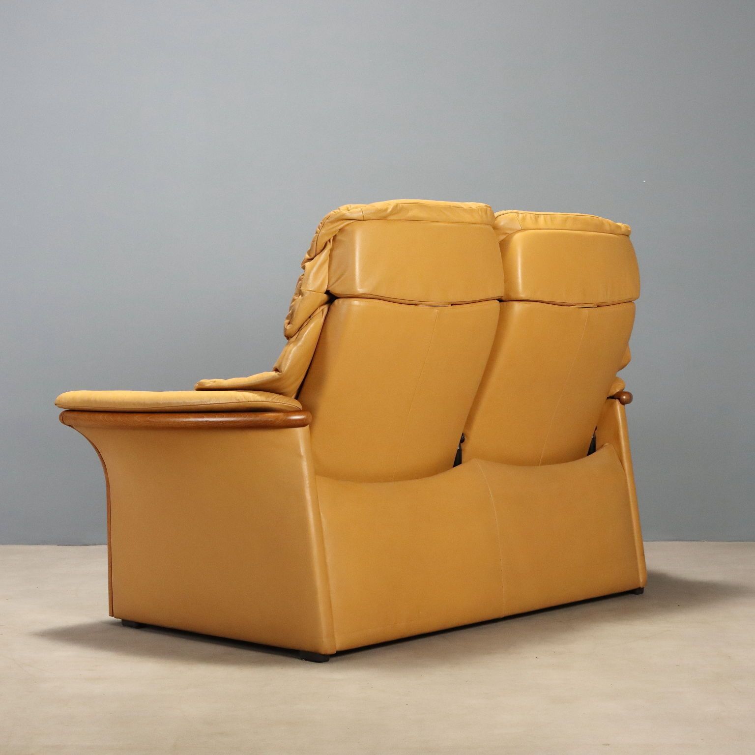 Mobilier Canapé 2 places Ekornes photo