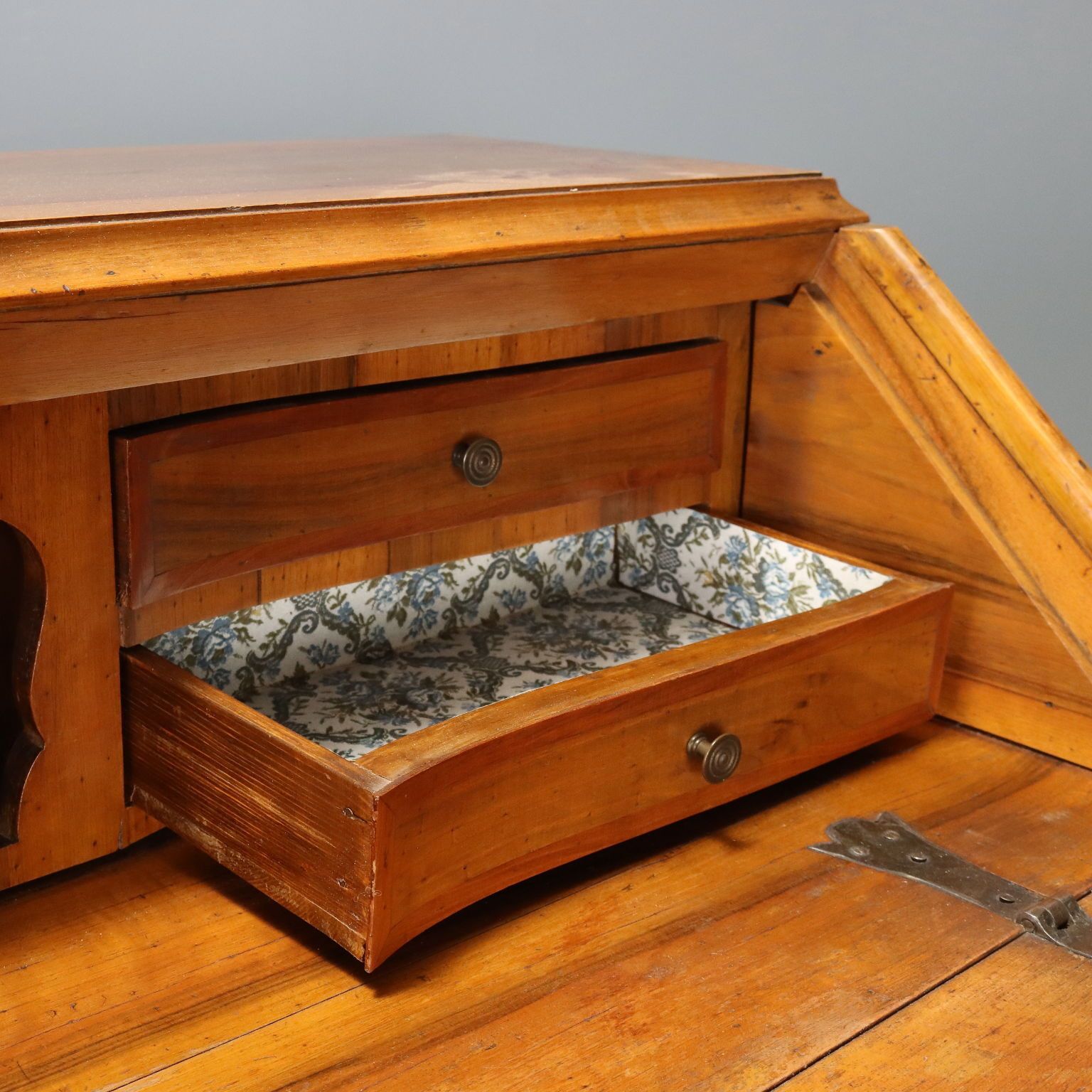 Walnut Style Bureau With Cherry Inlay photo buy