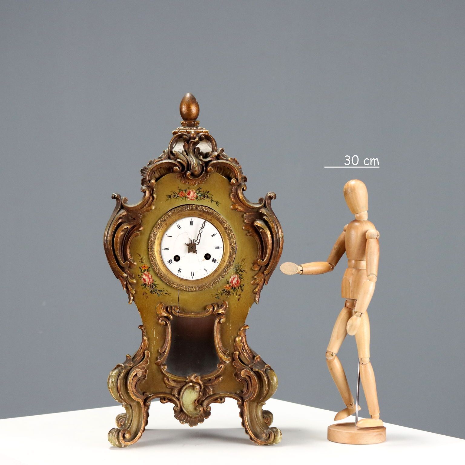 Bracket Pendulum Clock photo furniture