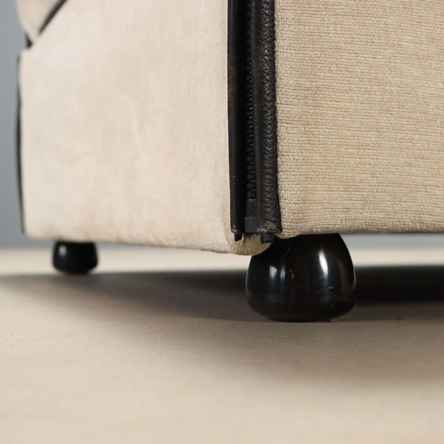Canapé Chair A Bank par Mario Bellini pour Cassina photo vinterior