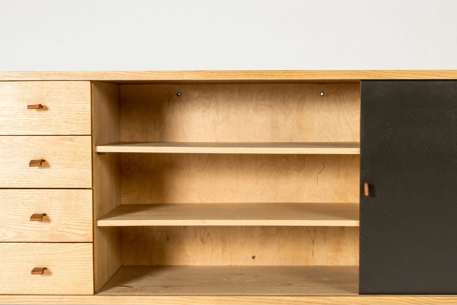 Mid-Century Modern wanddressoir, Harbo Sølvsten, Denemarken, jaren 1960 photo vintage