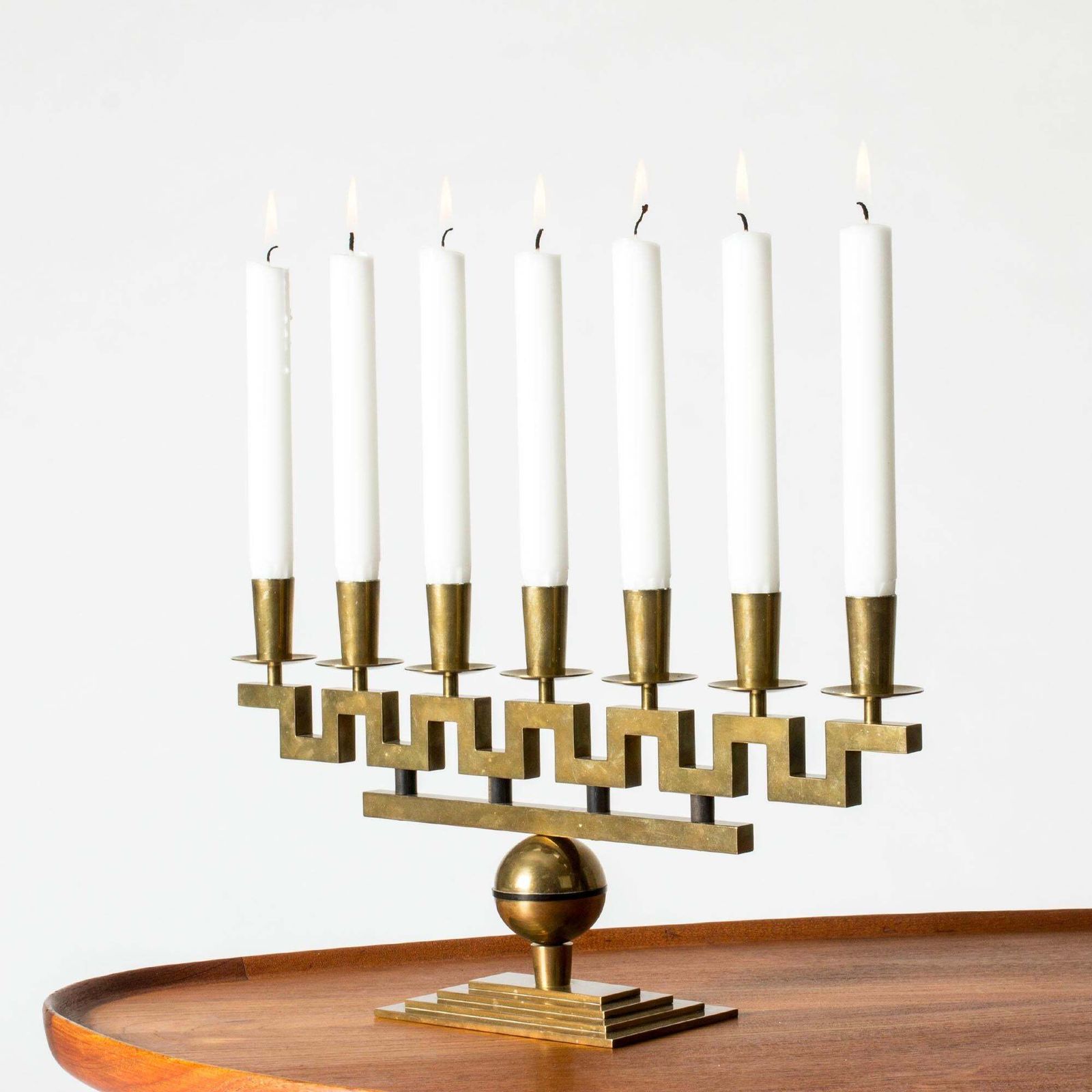 Chandelier vintage en laiton par Lars Holmström, Suède, années 1940 photo for sale