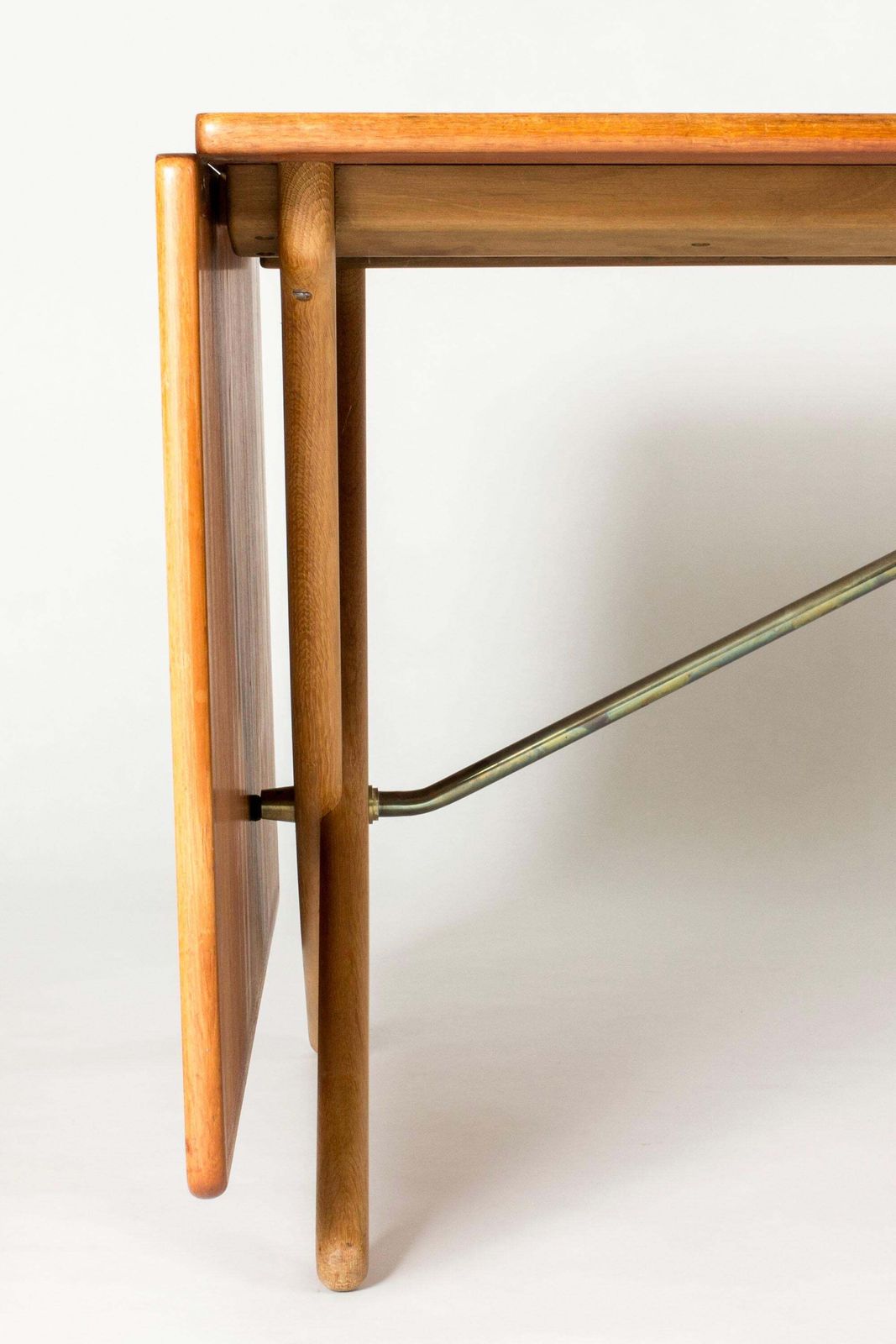 Mid-century "Sabre Leg" Dining Table van Hans J. Wegner, Denemarken, jaren 1960 photo vintage