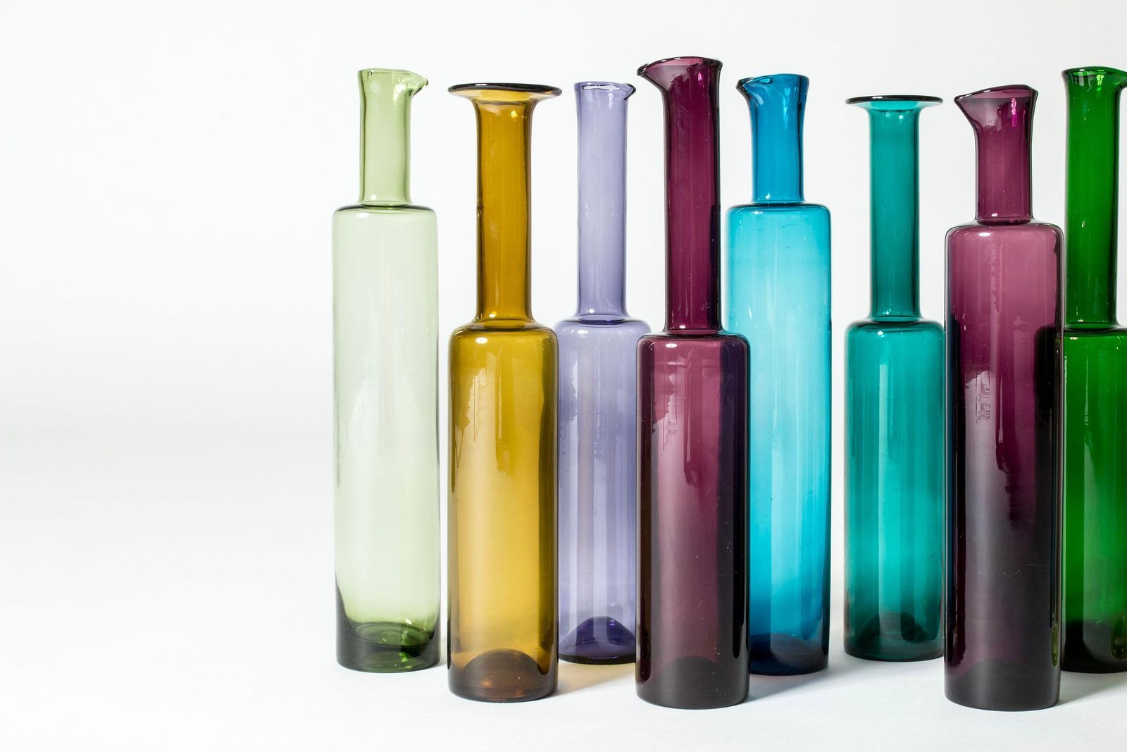 Midcentury Modern Glass Vessels By Nanny Still, Finland, 1950s, Set Of 11 photo 16365.0