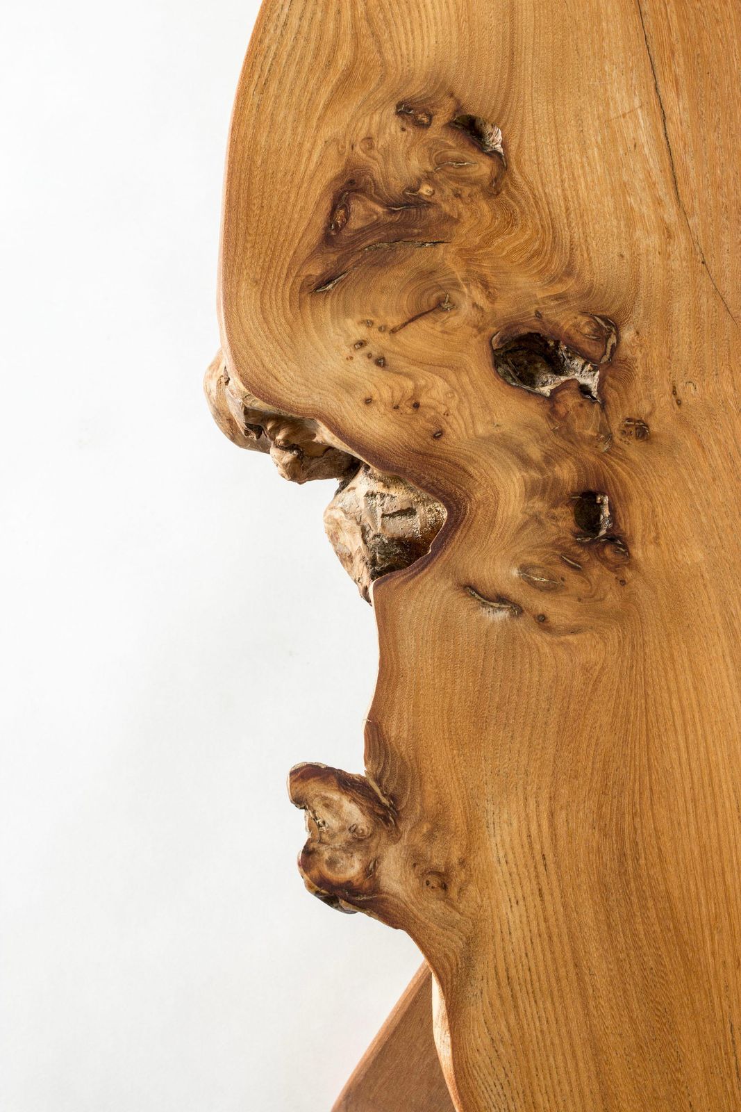Organische salontafel met live edge in iepenhout, Carl Axel Beijbom, Zweden, 1967 photo buy