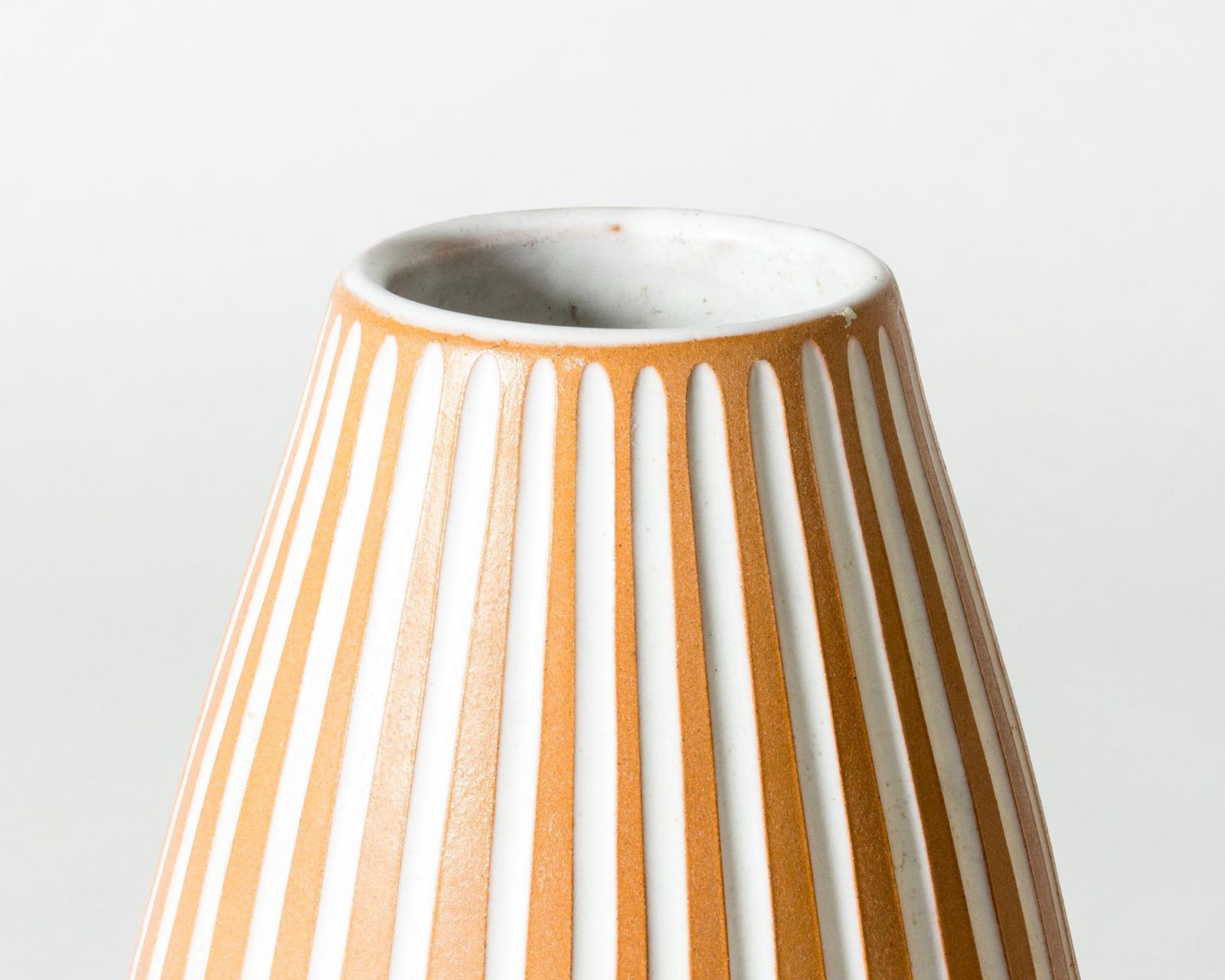 Vase de sol en grès par Ingrid Atterberg pour Upsala Ekeby, Suède, années 1950 photo for sale