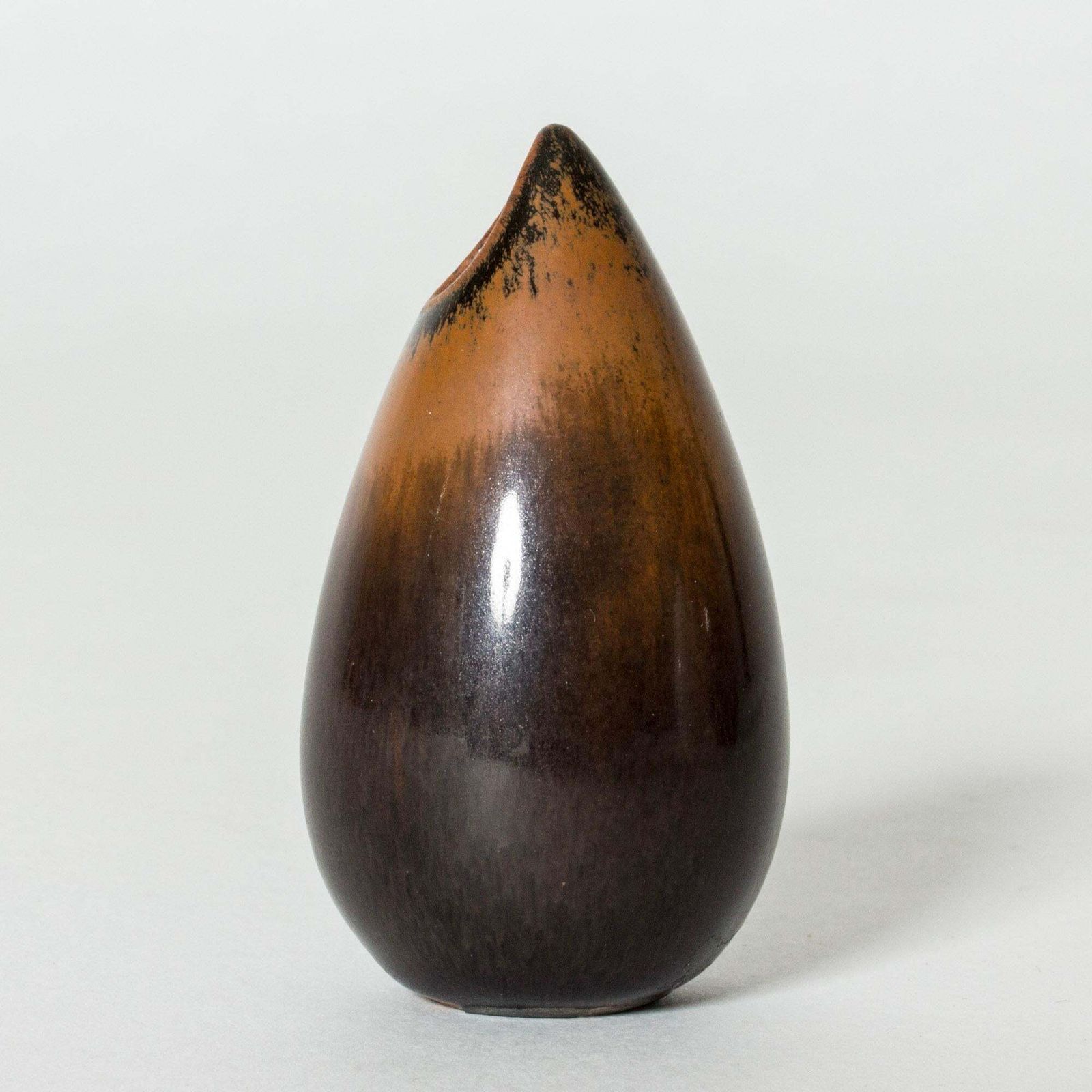Vase en grès mid-century « Gnurgla » par Stig Lindberg, Gustavsberg, Suède, années 1950 photo for sale