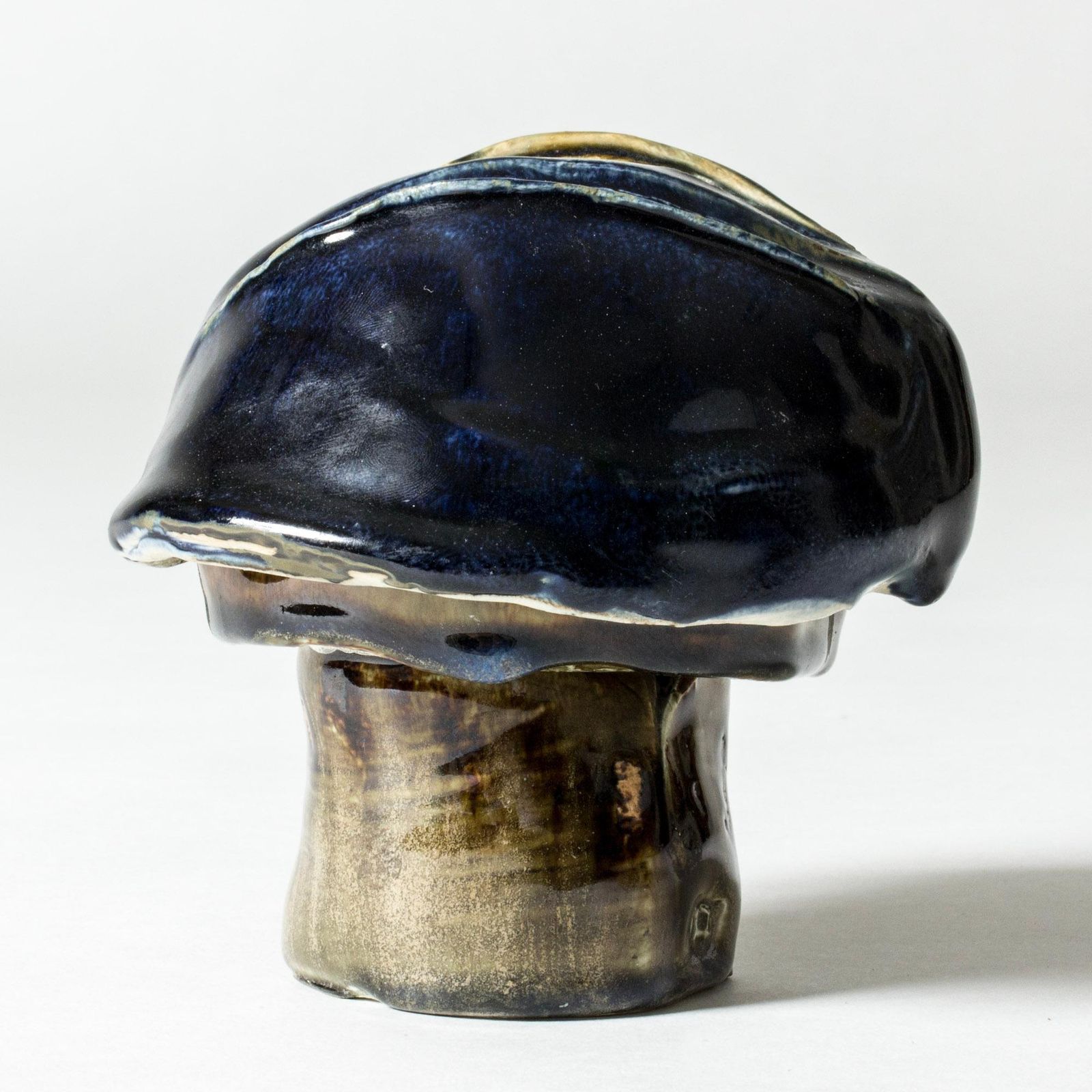 Uniek mid-century steengoed sculptuur van Bengt Berglund, Gustavsberg, jaren 1960 photo furniture